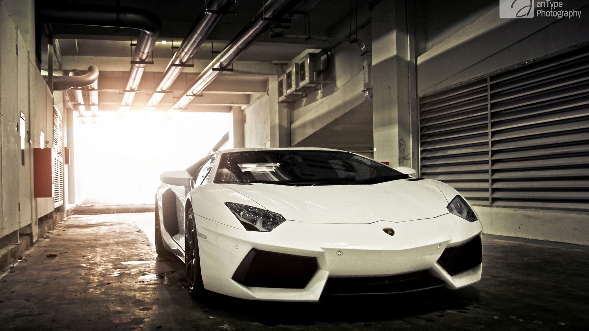Последняя модель Lamborghini aventador