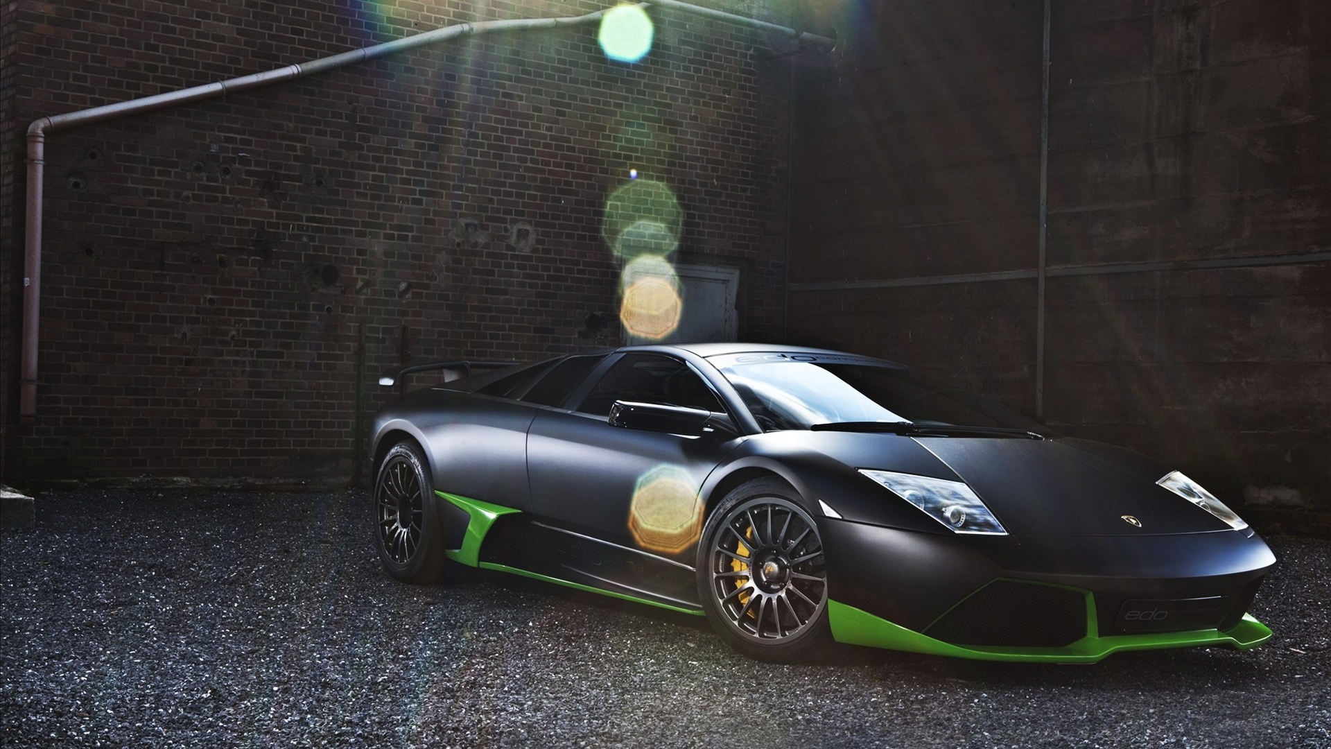 Машина Lamborghini lp750