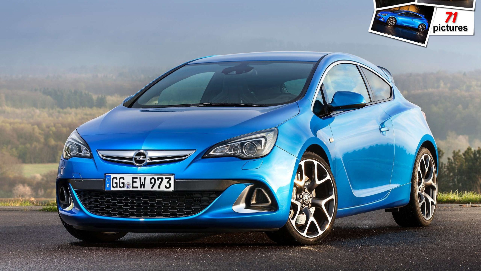 Красивый автомобиль Opel Astra в Москве