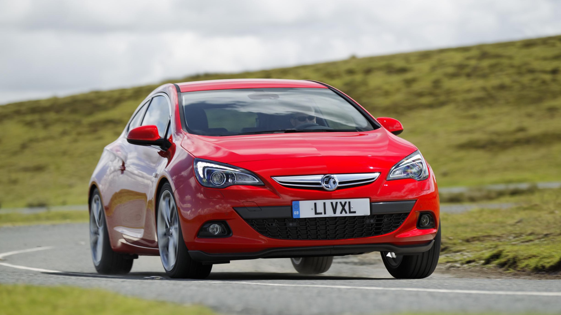 Фото автомобиля Opel Astra GTC 2014