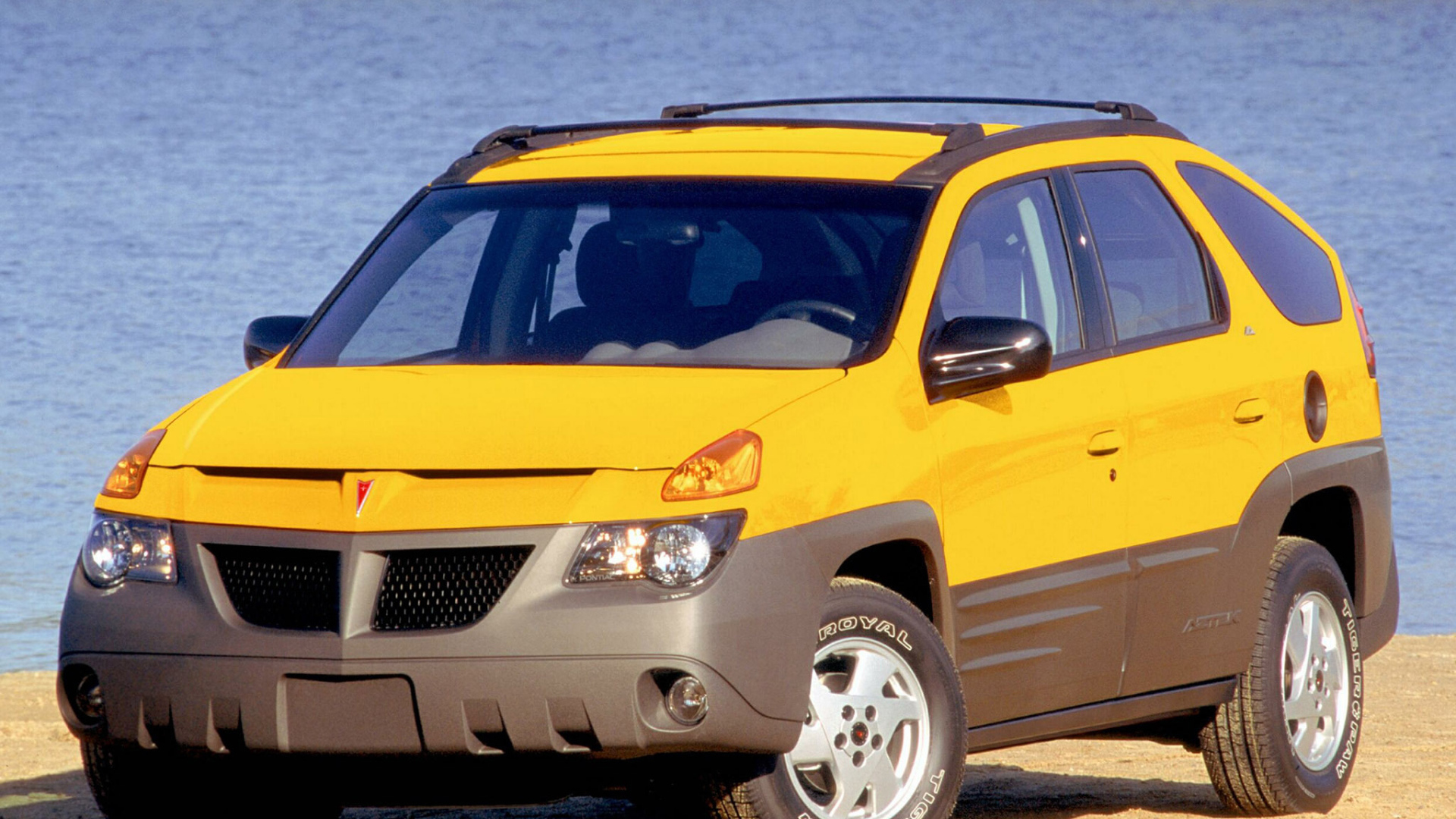 Дизайн автомобиля Pontiac Aztec
