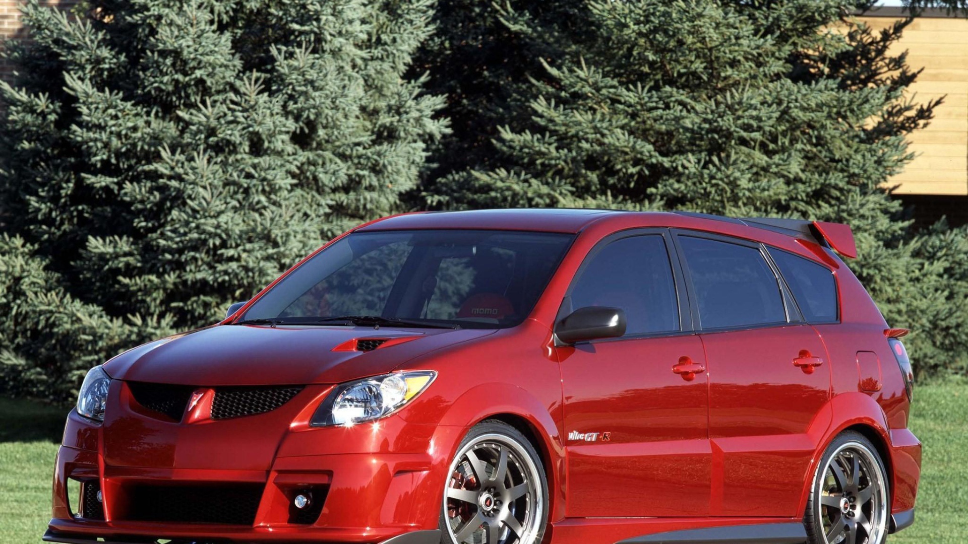 Надежная машина Pontiac Vibe