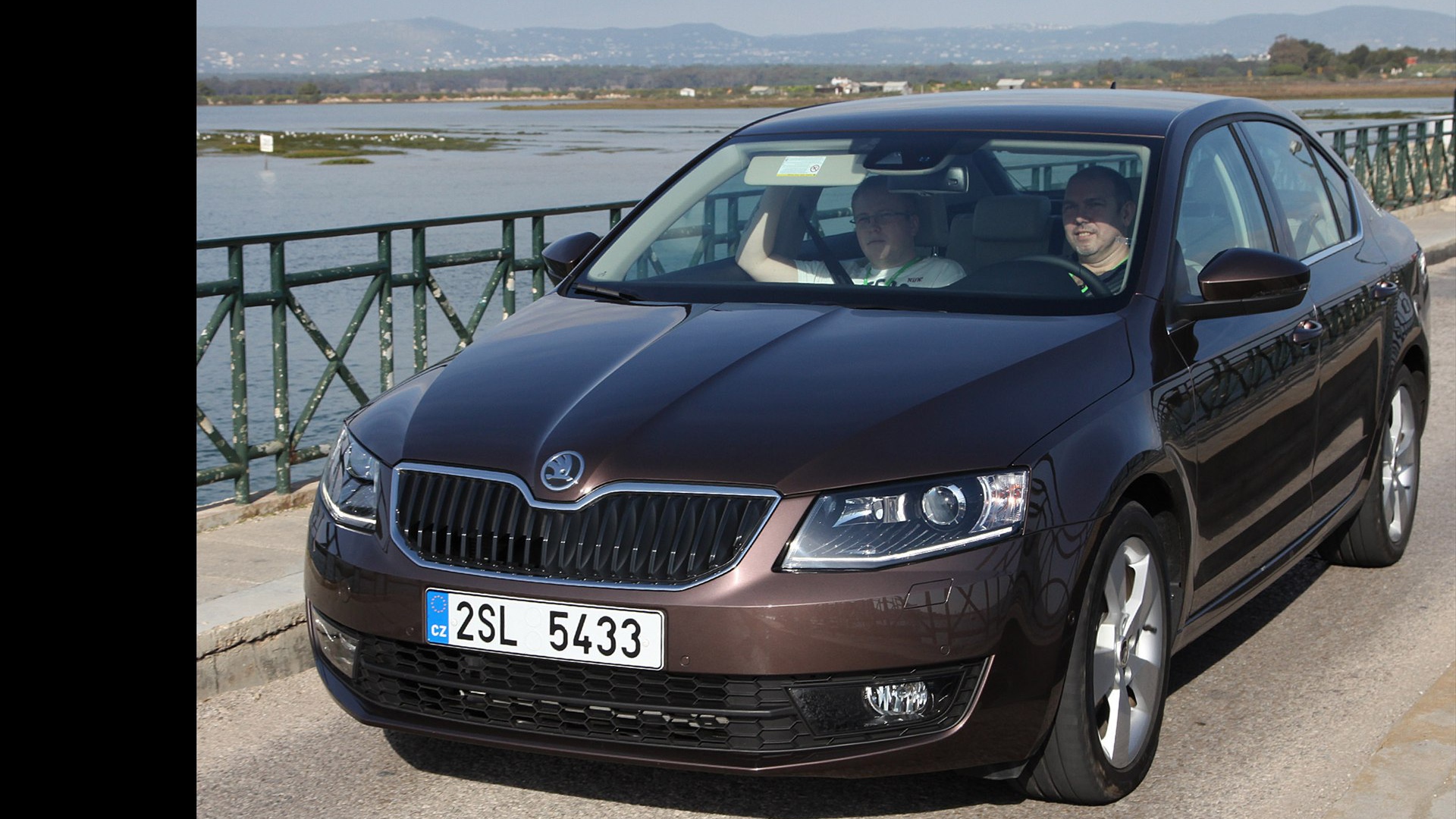 Дизайн автомобиля Skoda Octavia 2013