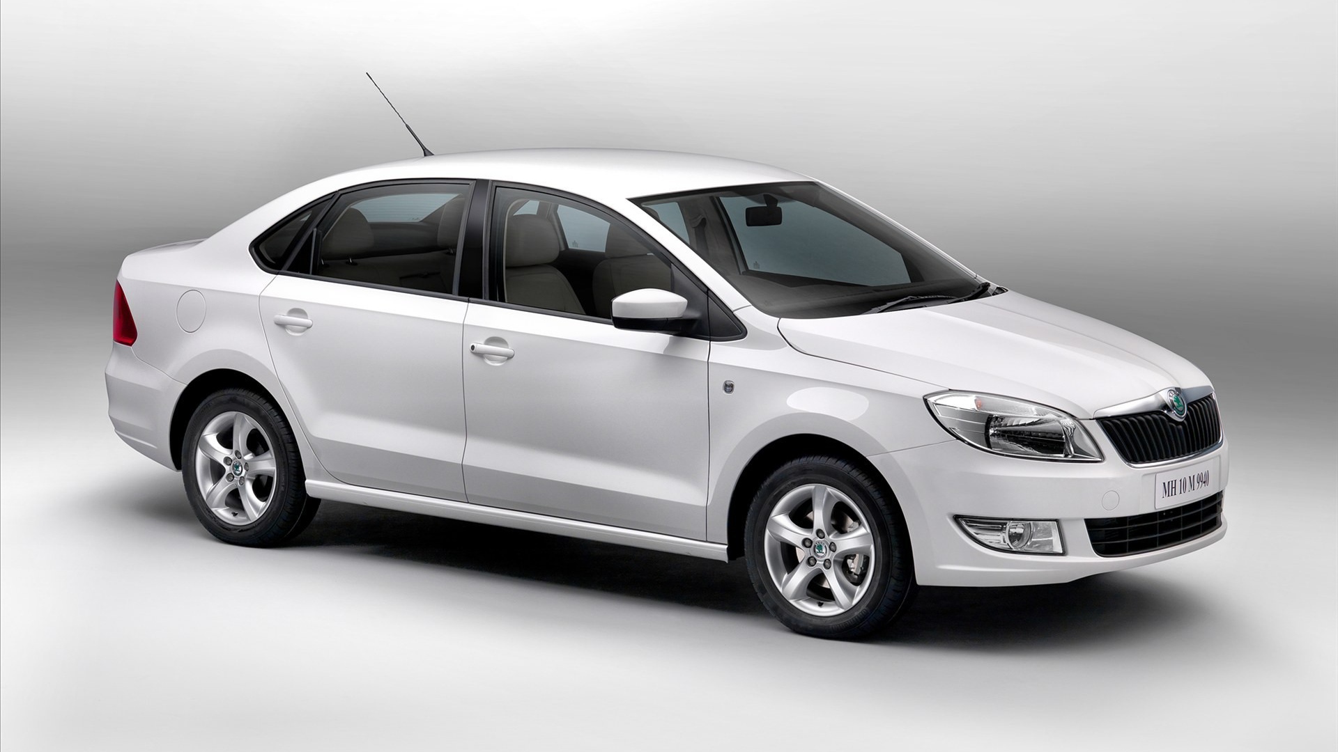 Новая машина Skoda Rapid