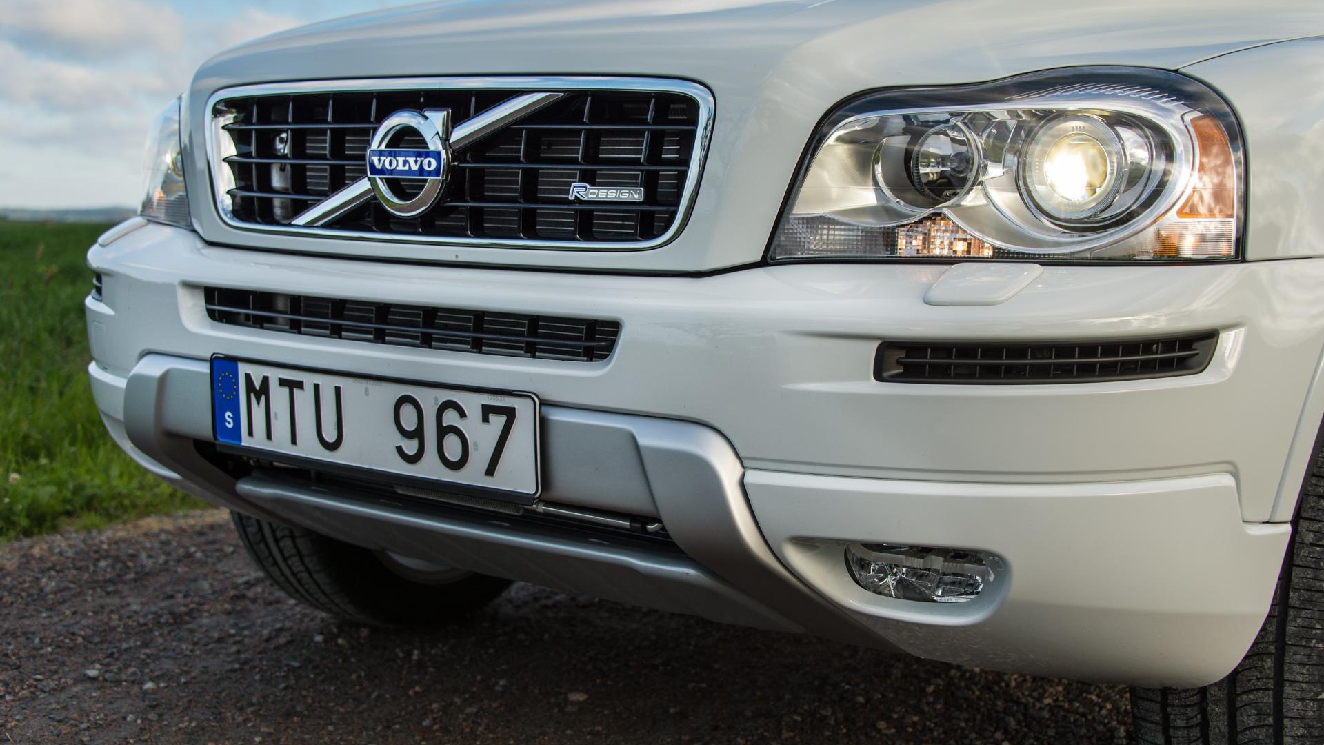 Тест драйв автомобиля Вольво  xc90 2014