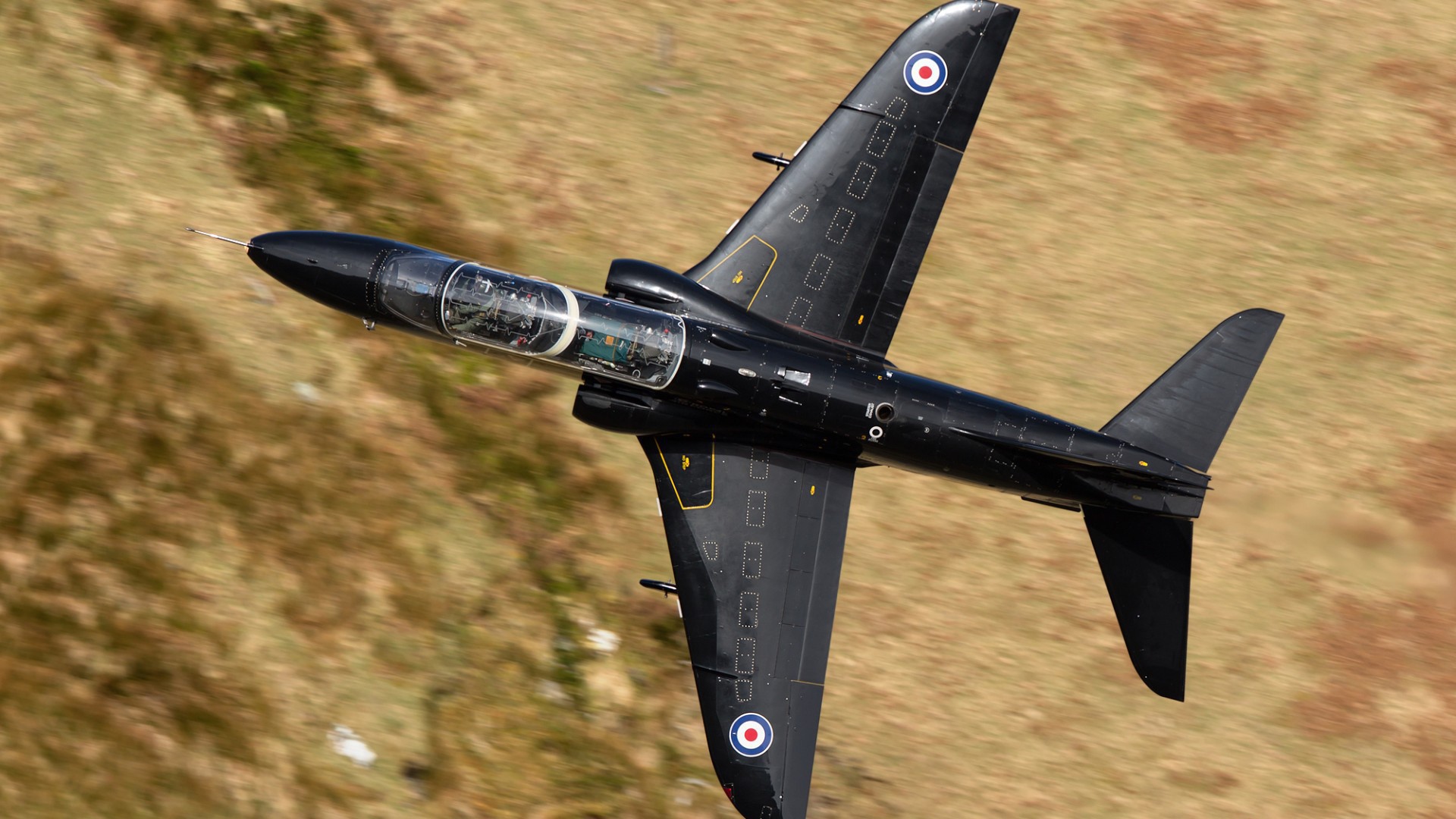 Черный самолет