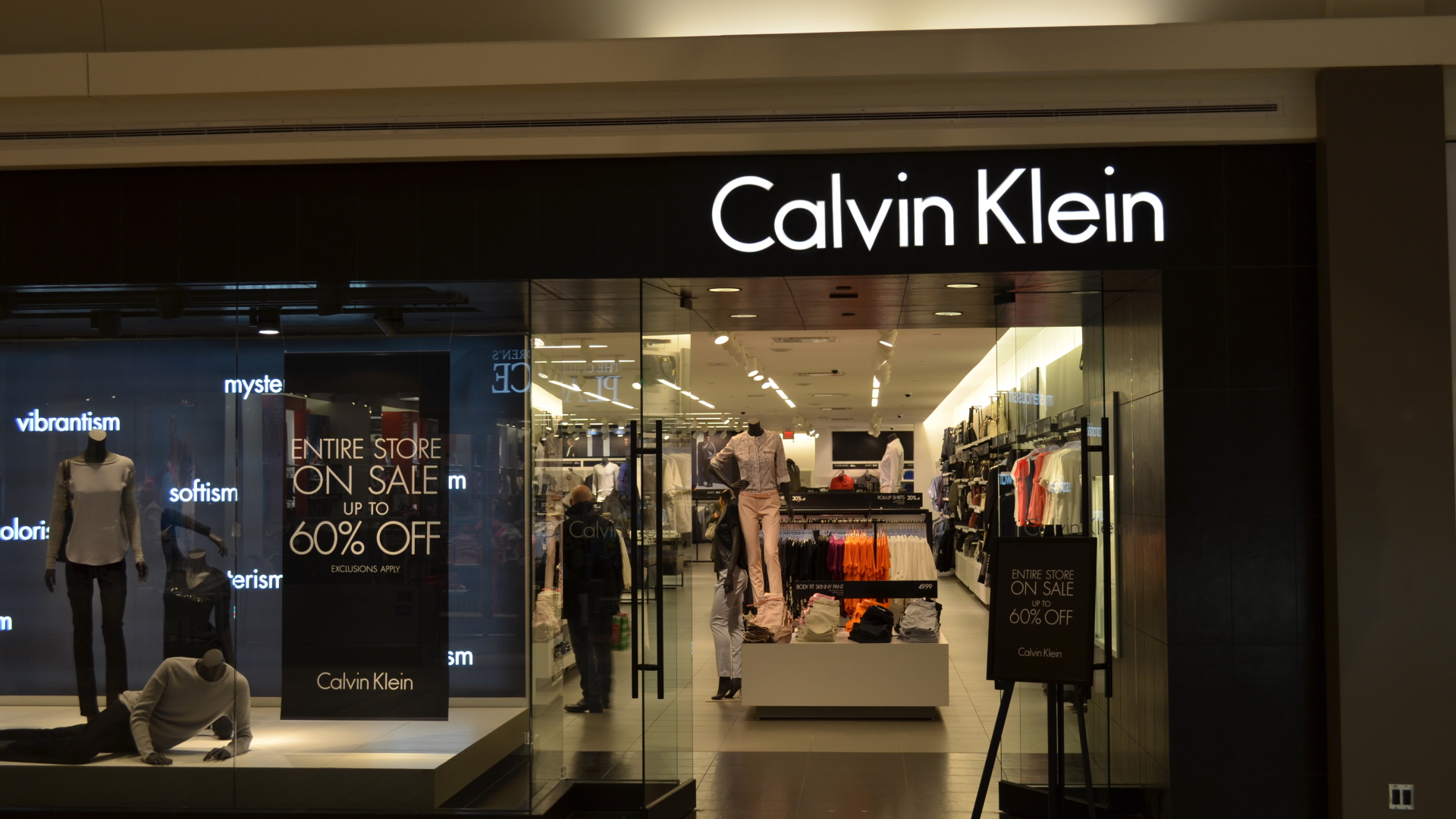 Бутик одежды Calvin Klein