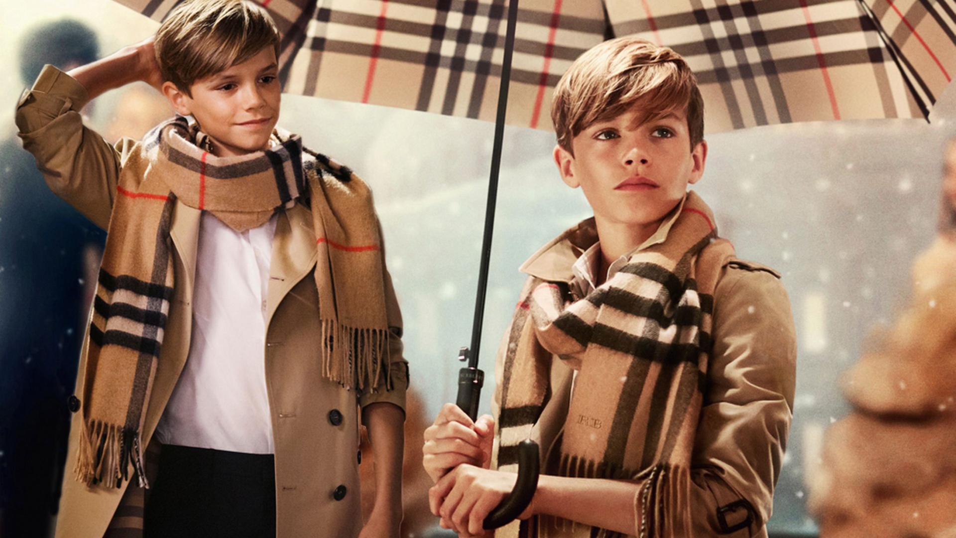 Одежда для детей от Burberry