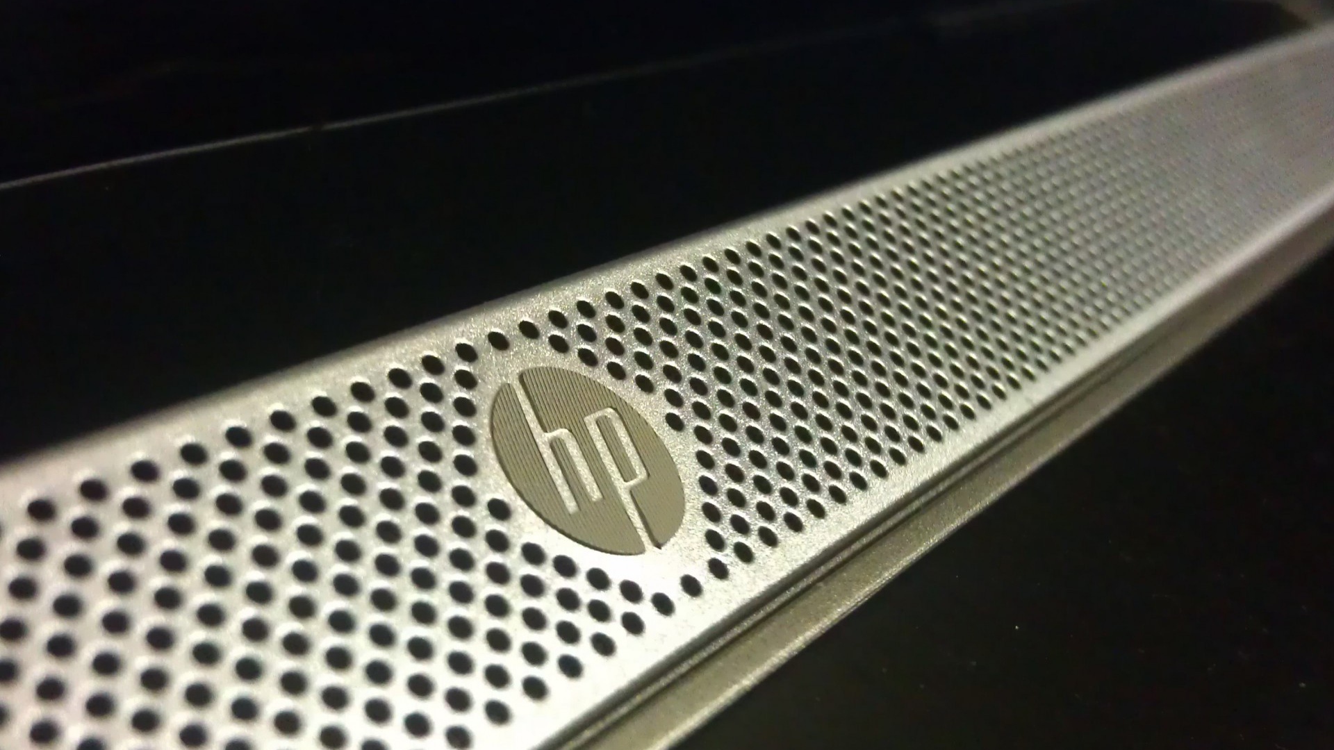 Деталь с символом HP