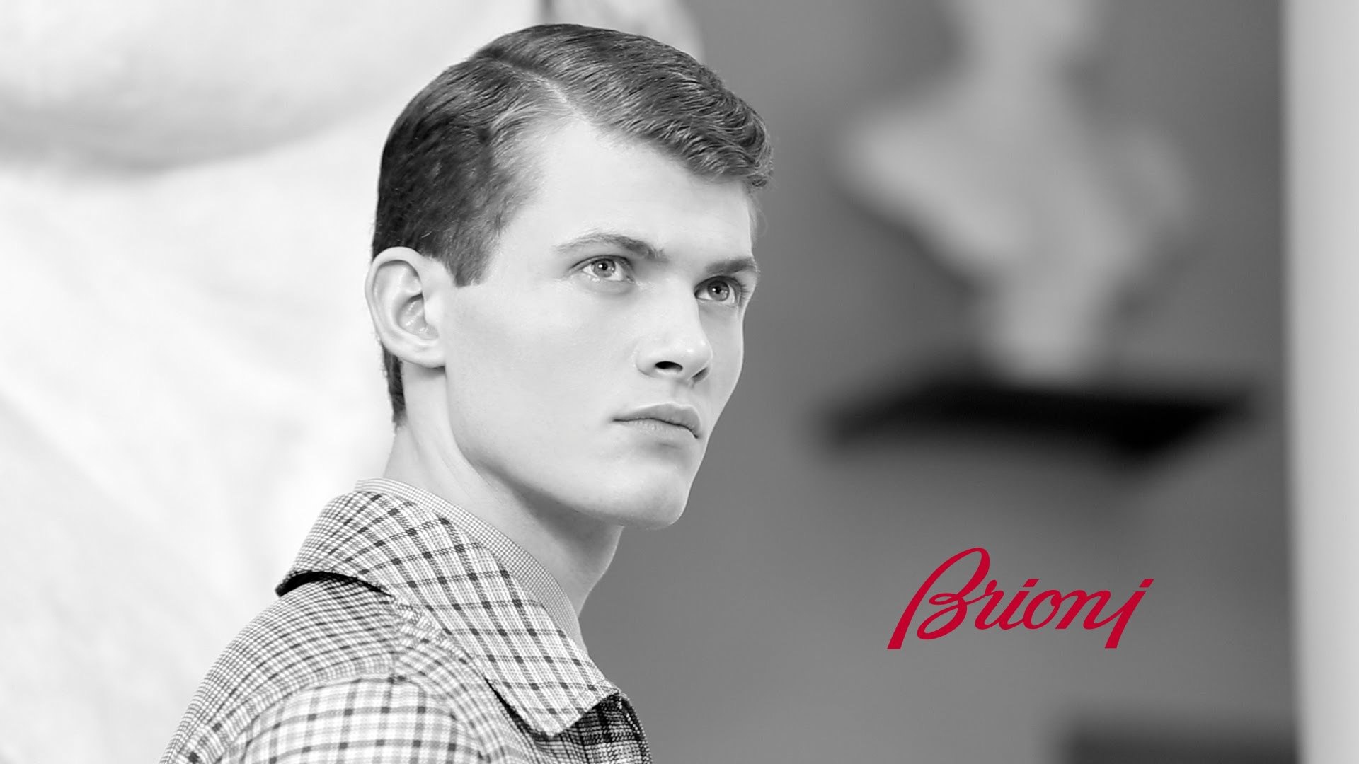 Модная одежда Brioni