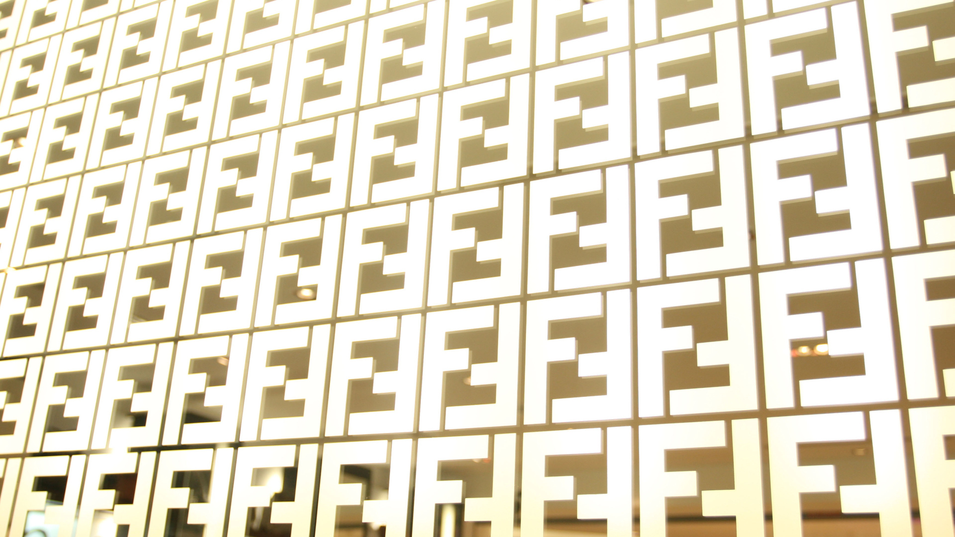 Текстура из логотипа Fendi