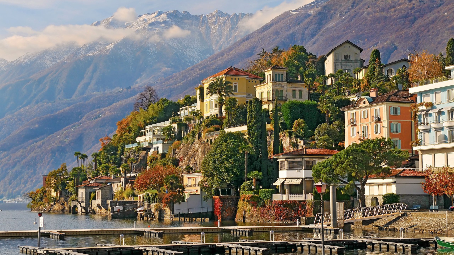 Город Аскона в Швейцарии