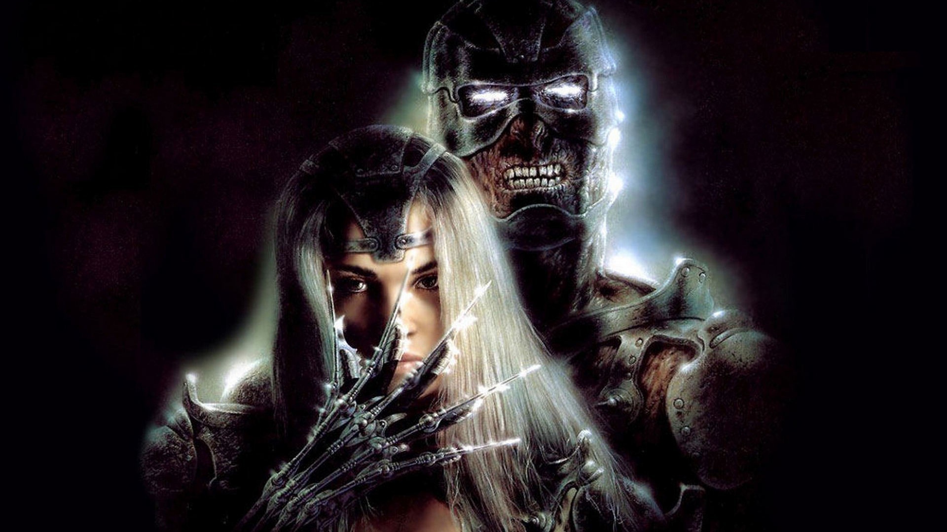 Девушка в объятьях монстра