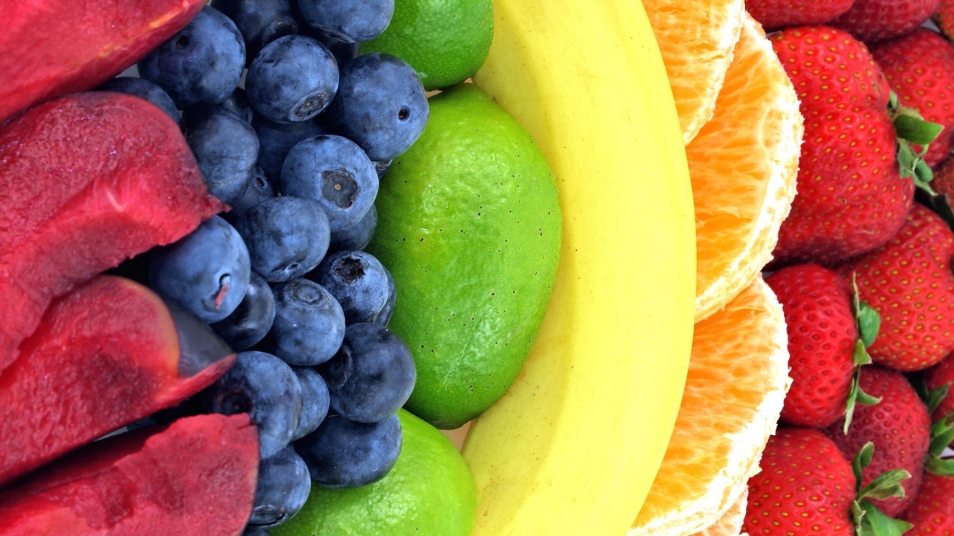 Тропические фрукты