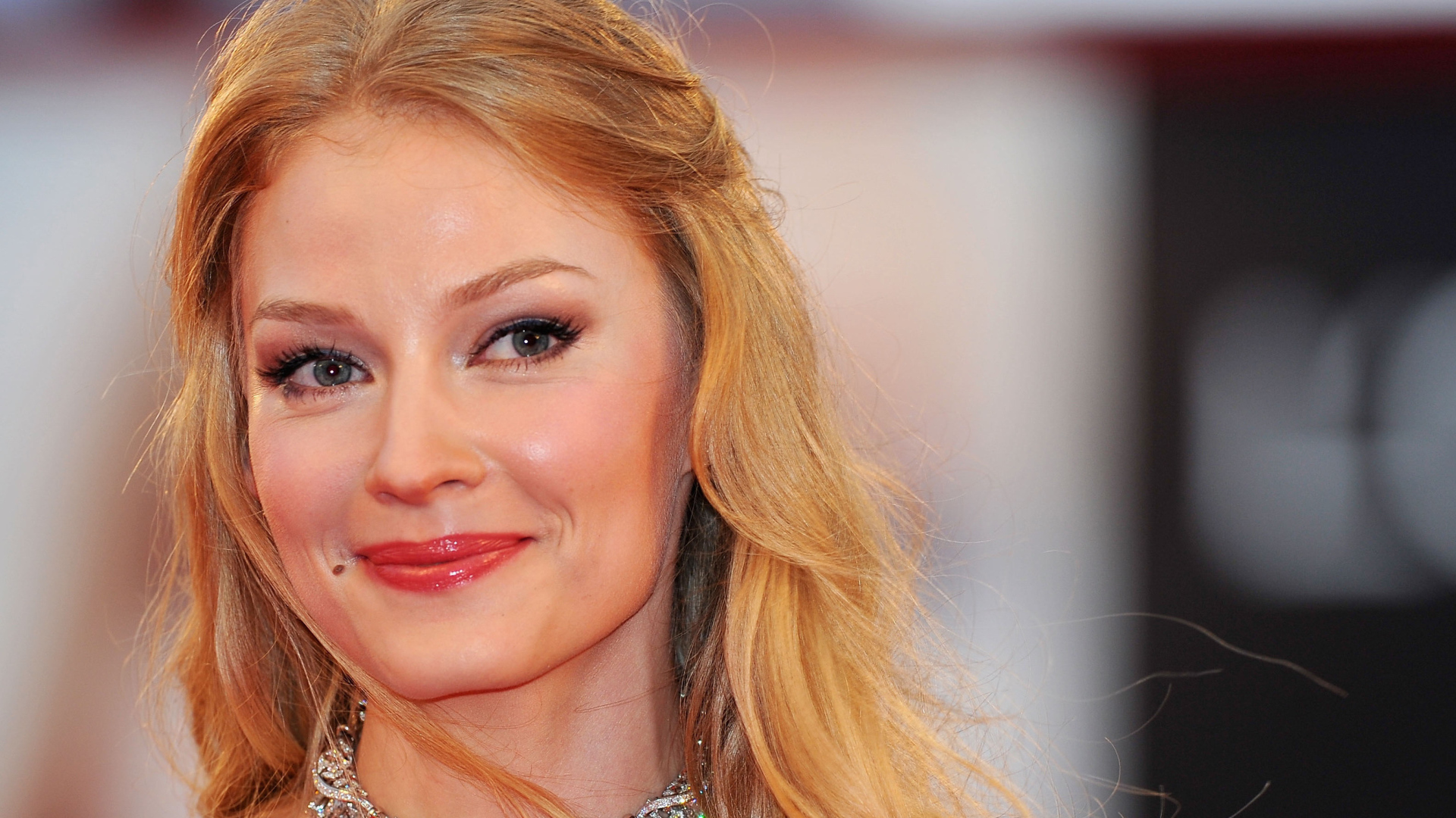 Очаровательная актриса Светлана Ходченкова