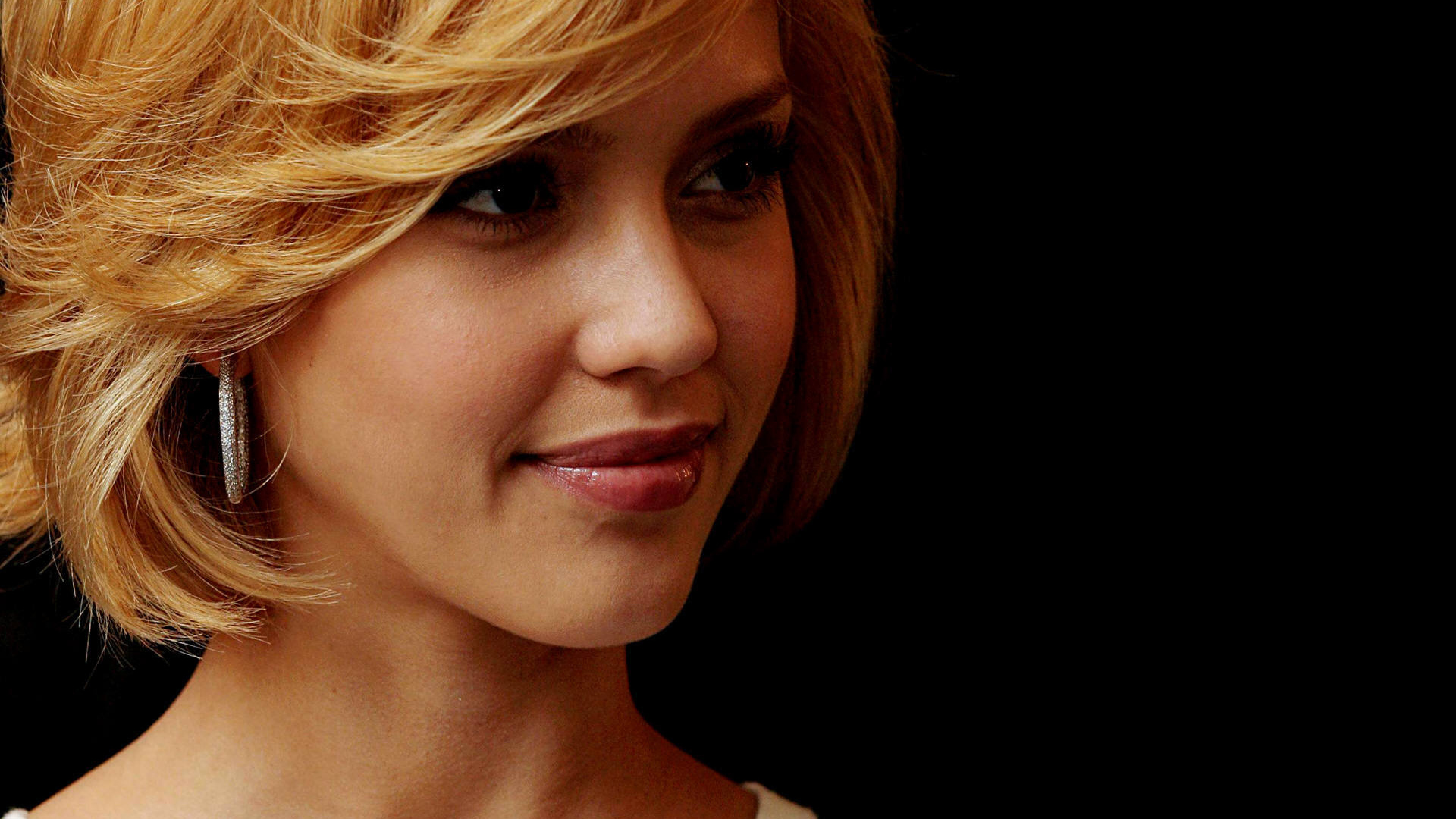 Популярная киноактриса Джессика Альба