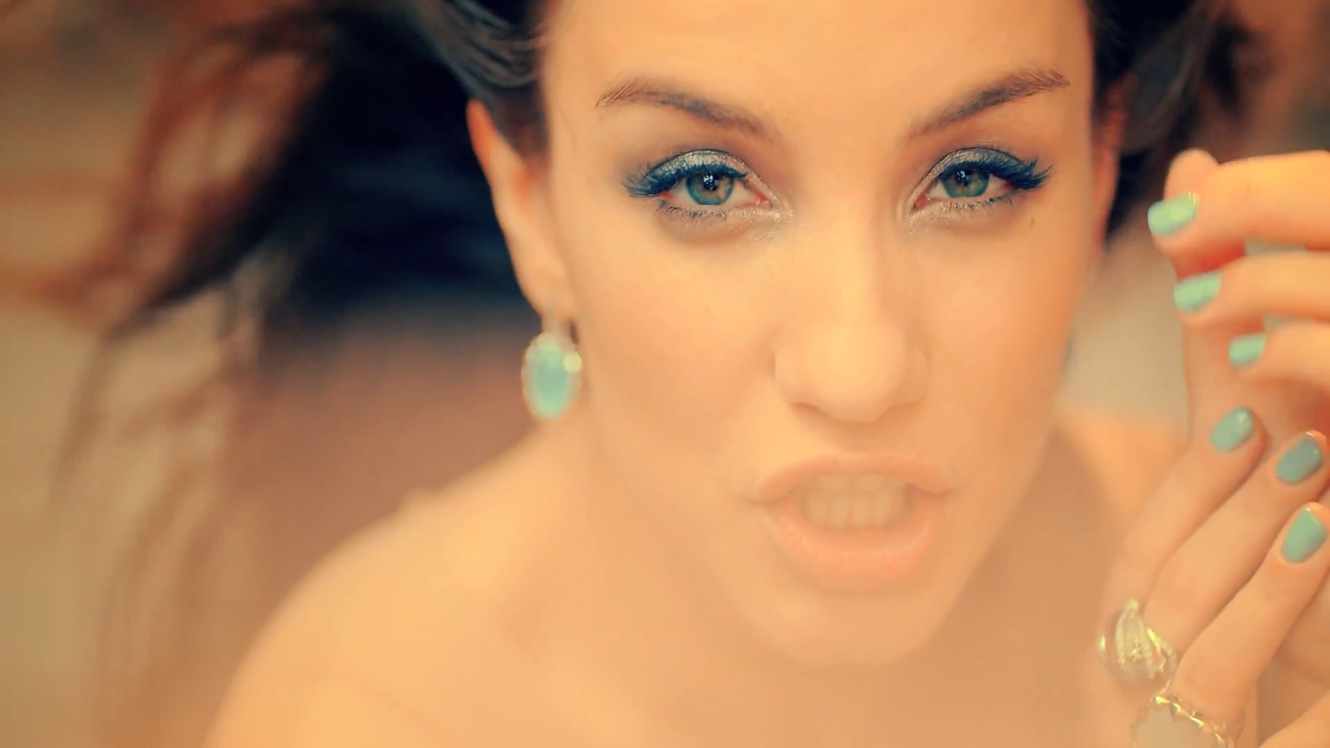 Популярная модель Виктория Дайненко