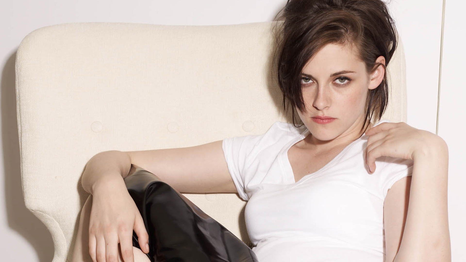 Популярная супермодель Кристен Стюарт