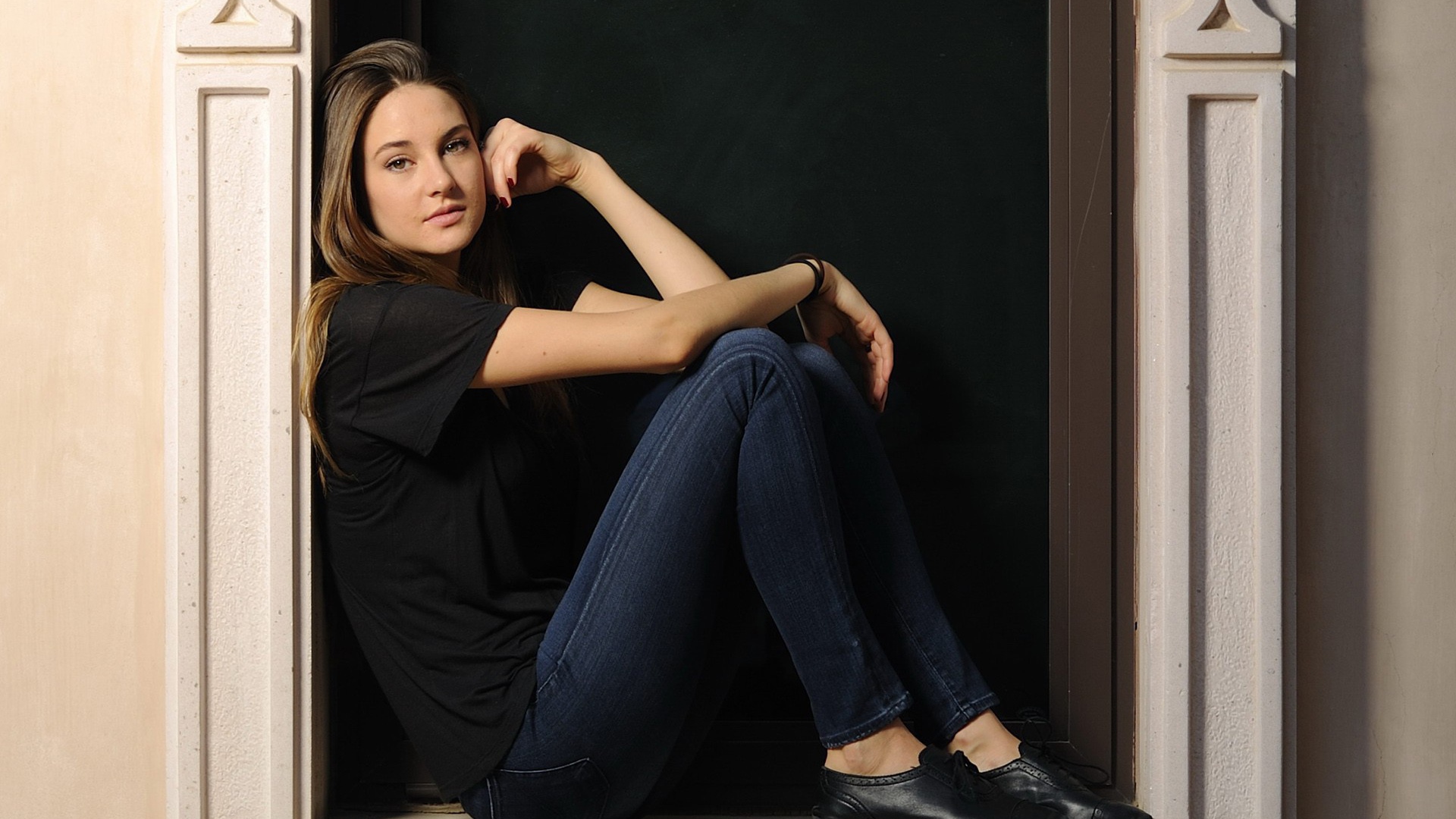 Модель Шейлин Вудли