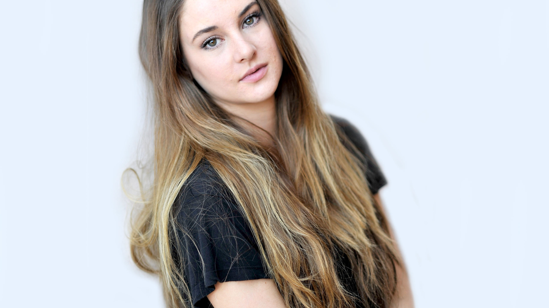 Популярная супермодель Шейлин Вудли