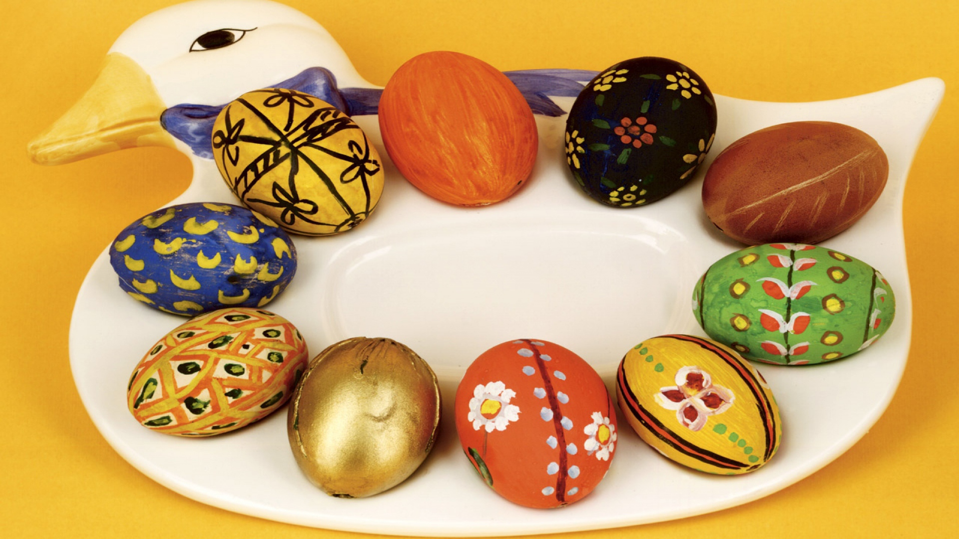 Яйца на утке на Пасху