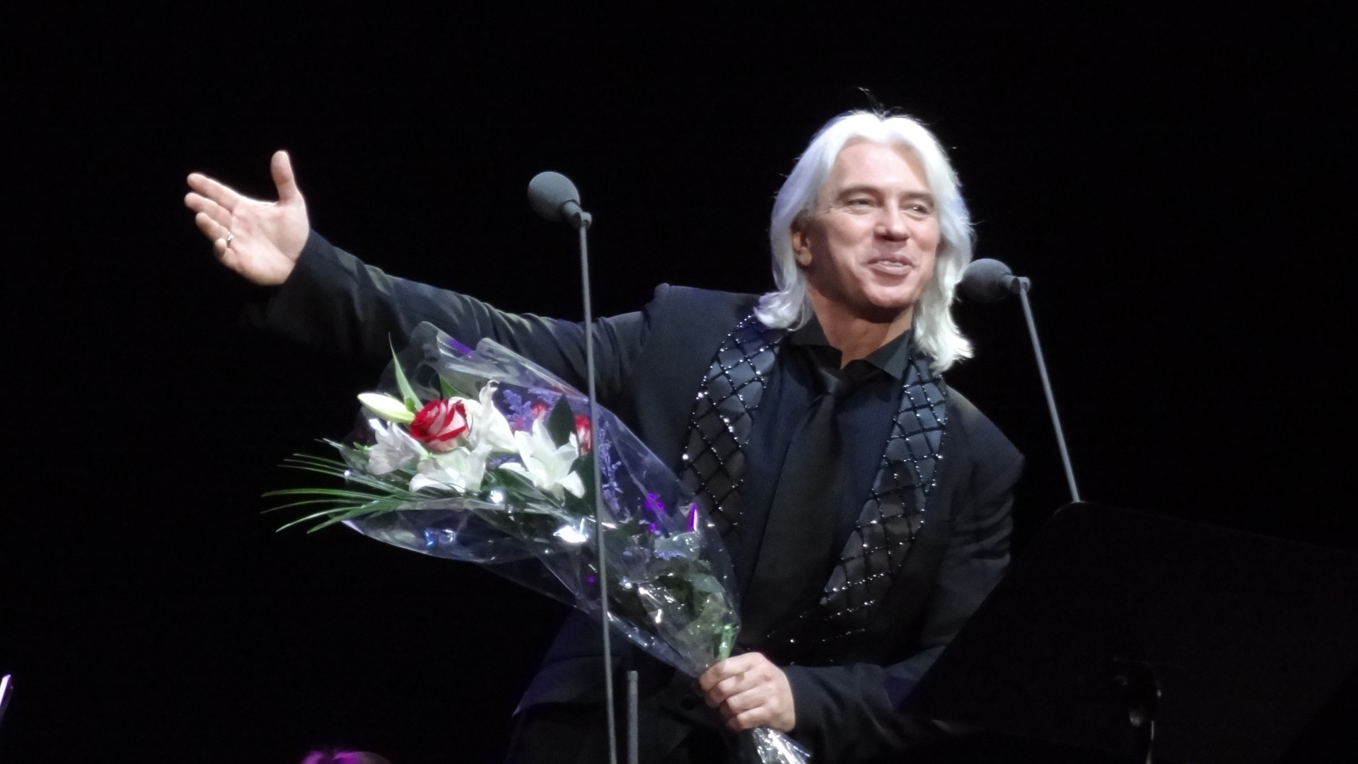 Популярный актер Дмитрий Хворостовский