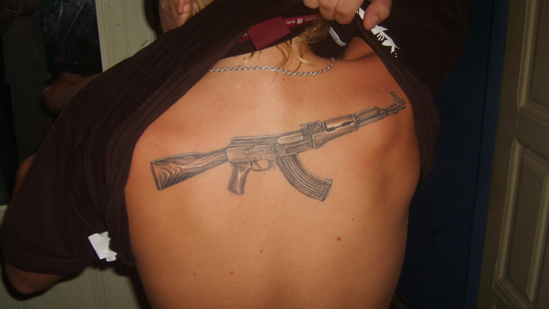 Суперзвезда Витя АК