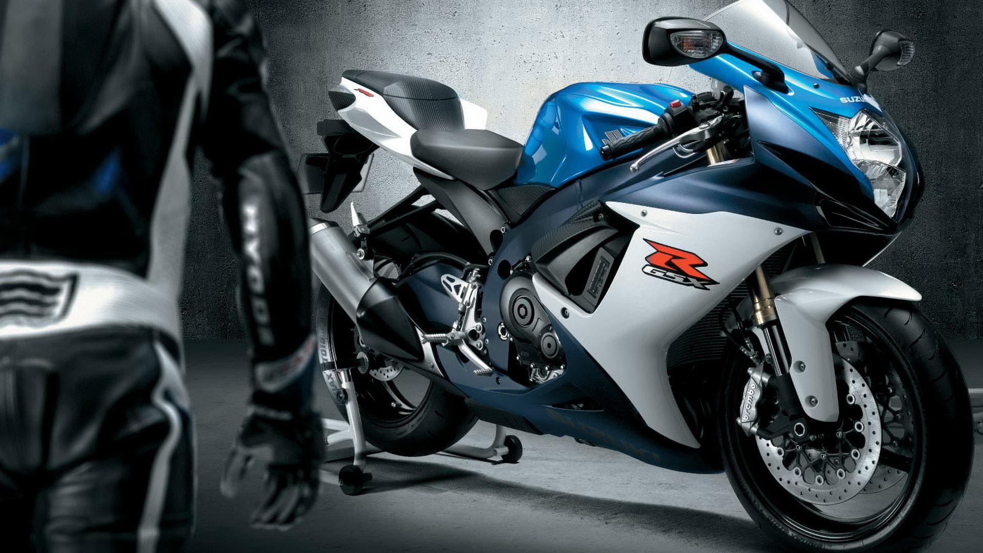 Красивый мотоцикл в москве Suzuki  GSX-R 600