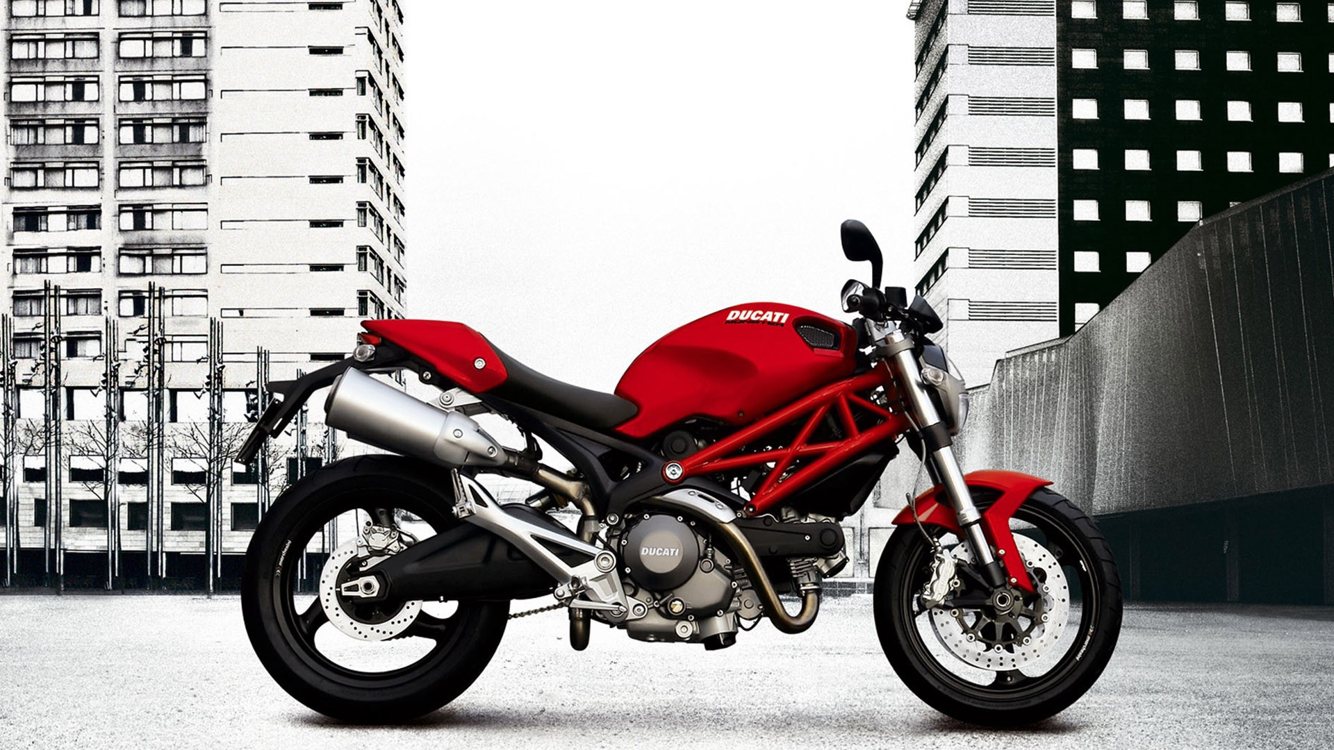 Мотоцикл модели Ducati Monster 1200