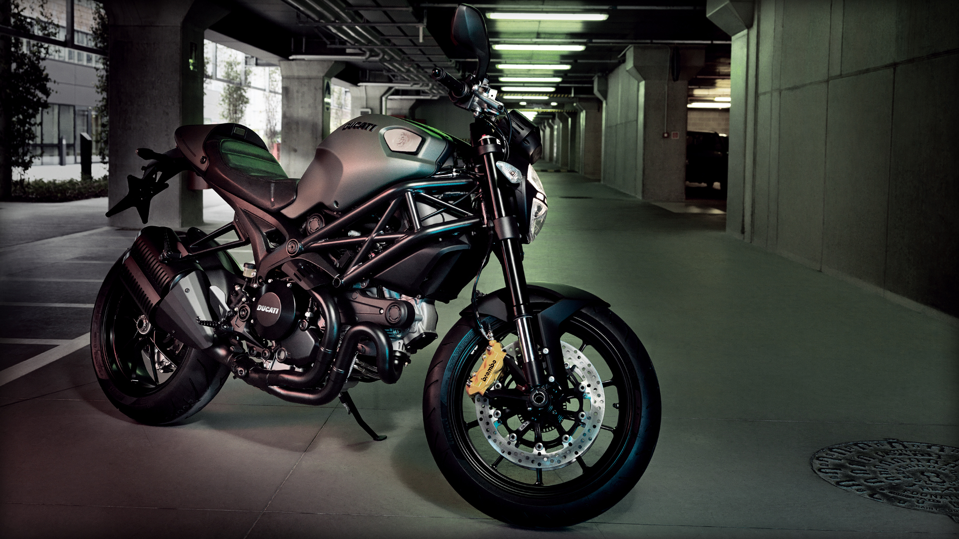 Мотоцикл модели Ducati Monster Diesel