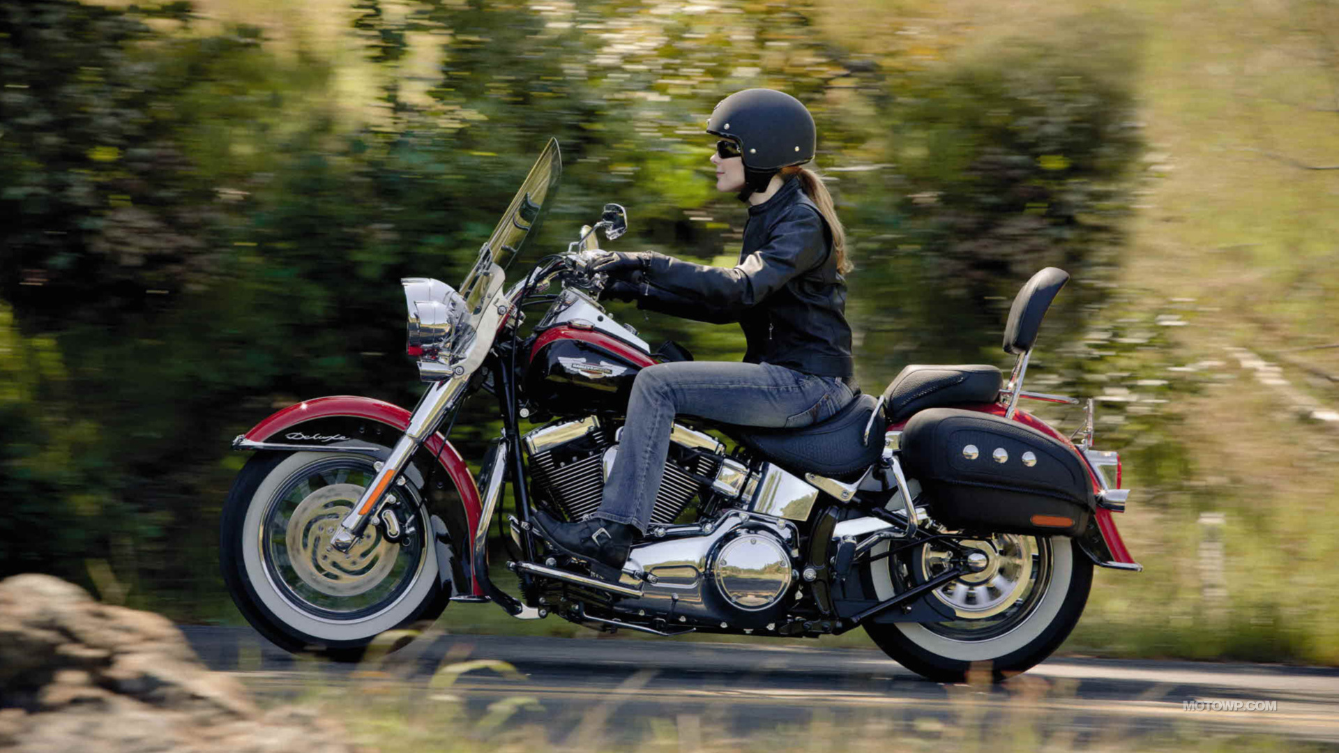 Мотоцикл модели Harley-Davidson Heritage Softail