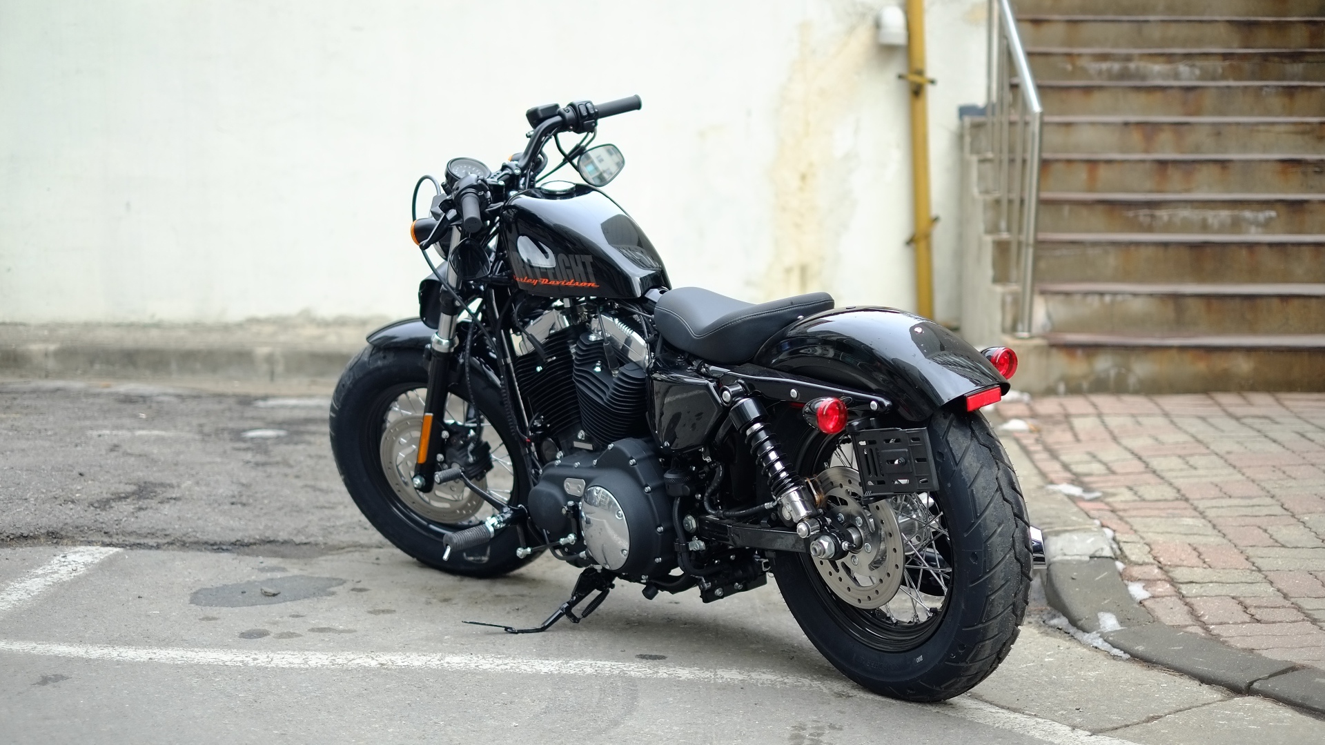 Мотоцикл модели Harley-Davidson XL 1200X Sportster Forty-Eight