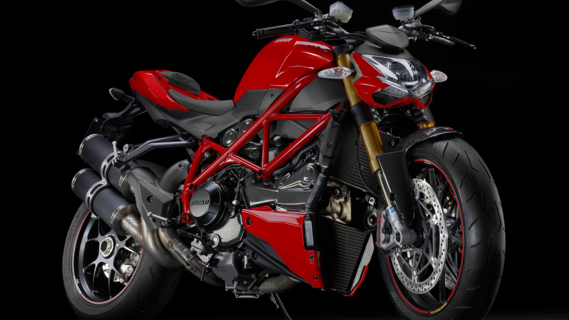 Новый мотоцикл Ducati Streetfighter 848