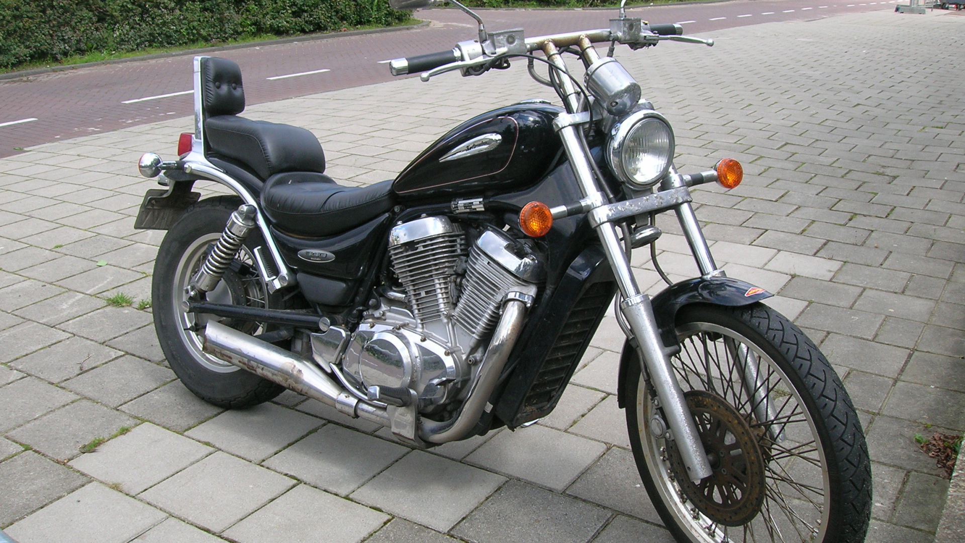 Новый надежный мотоцикл Suzuki Marauder 125