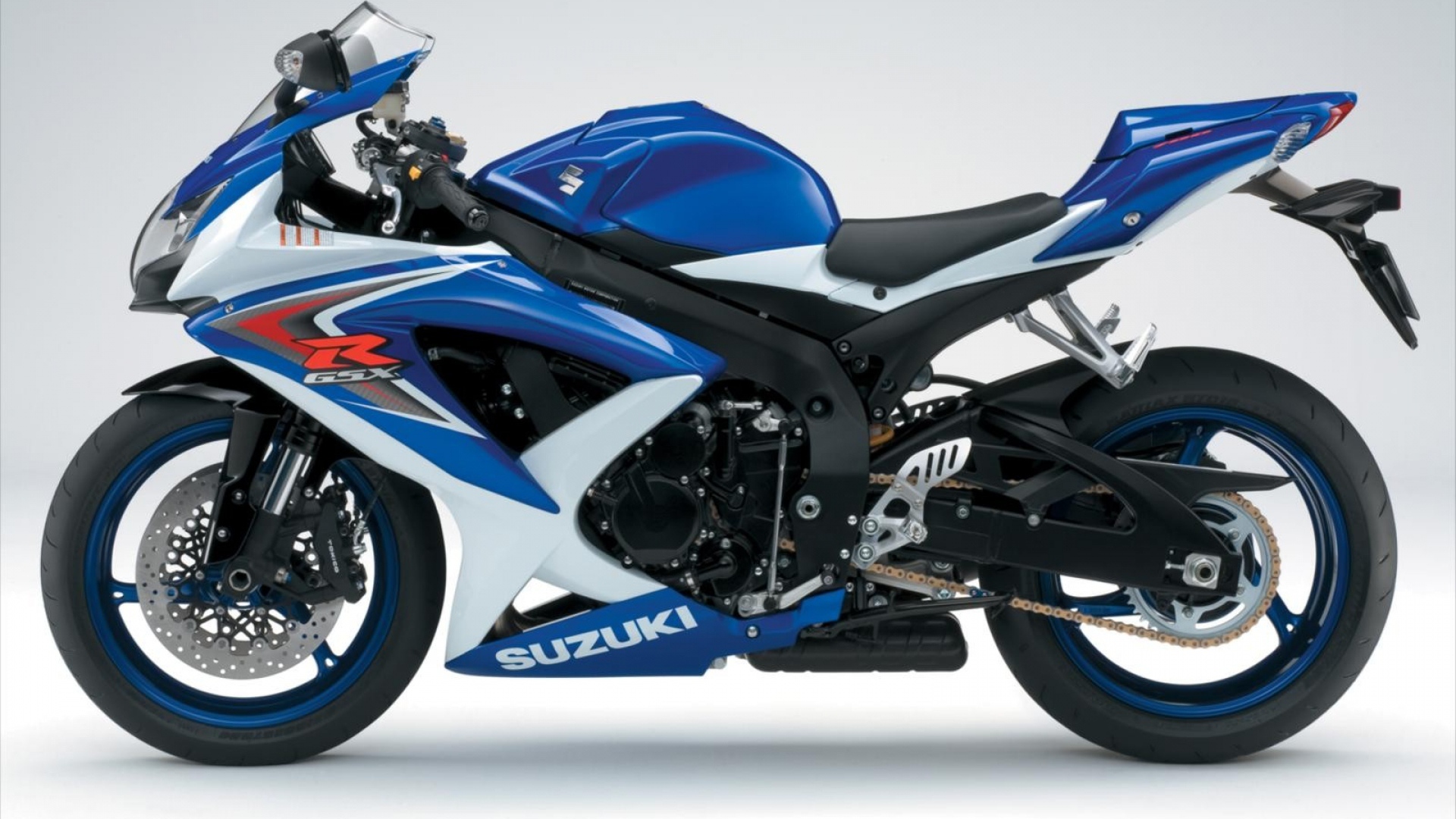 Тест-драйв мотоцикла Suzuki   Inazuma