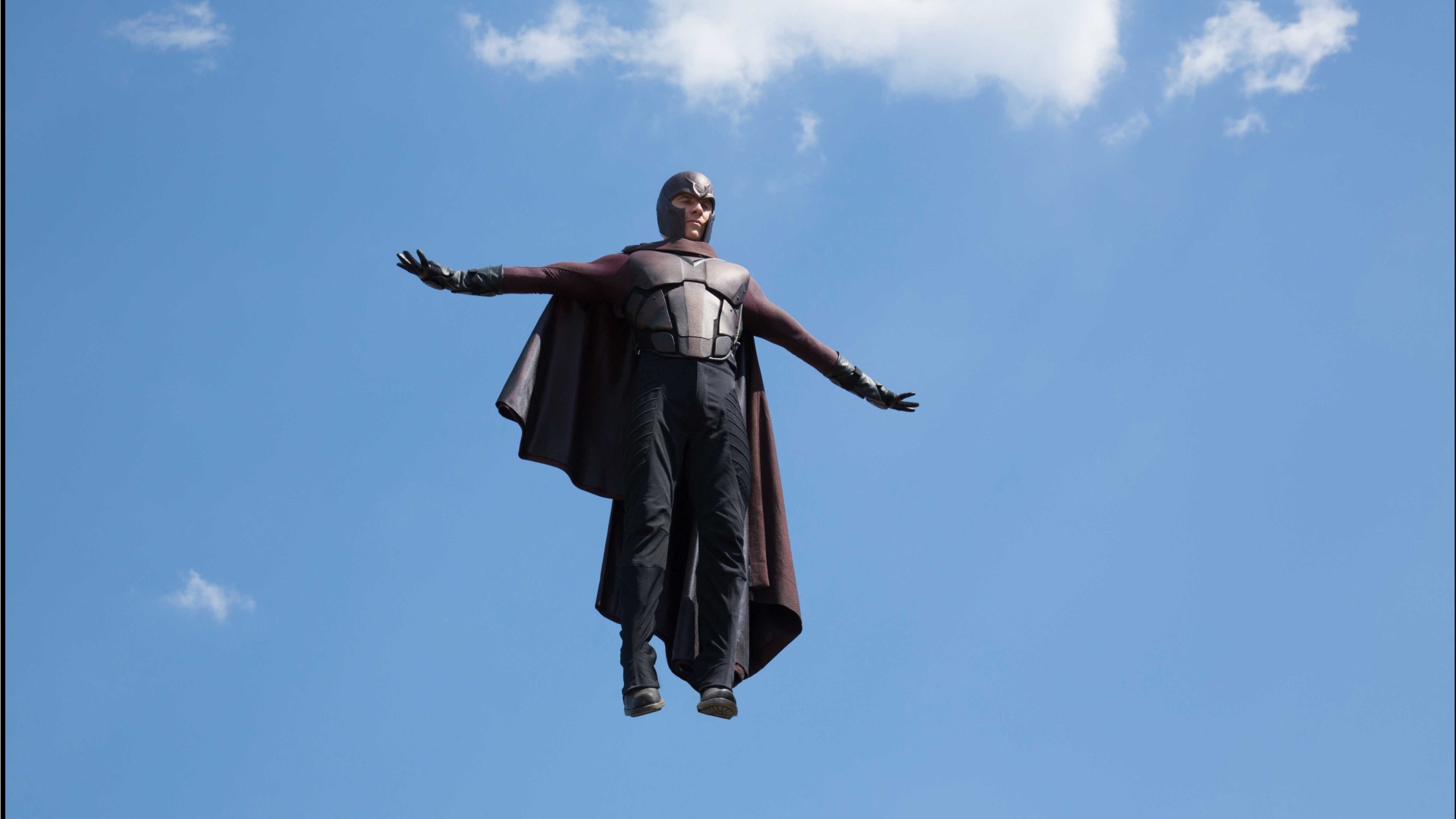 Люди Икс: Дни минувшего будущего Магнето летает