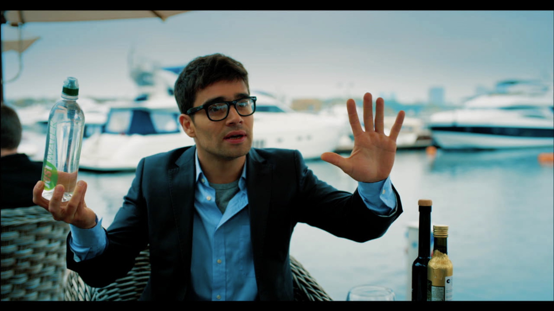   Одноклассники.ru НаCLICKай удачу главный герой