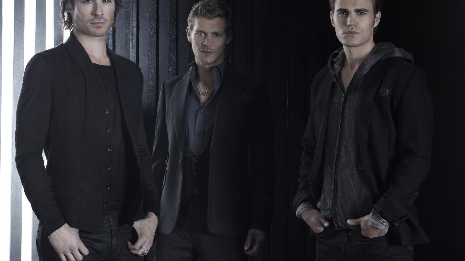 Сериал Дневники вампира