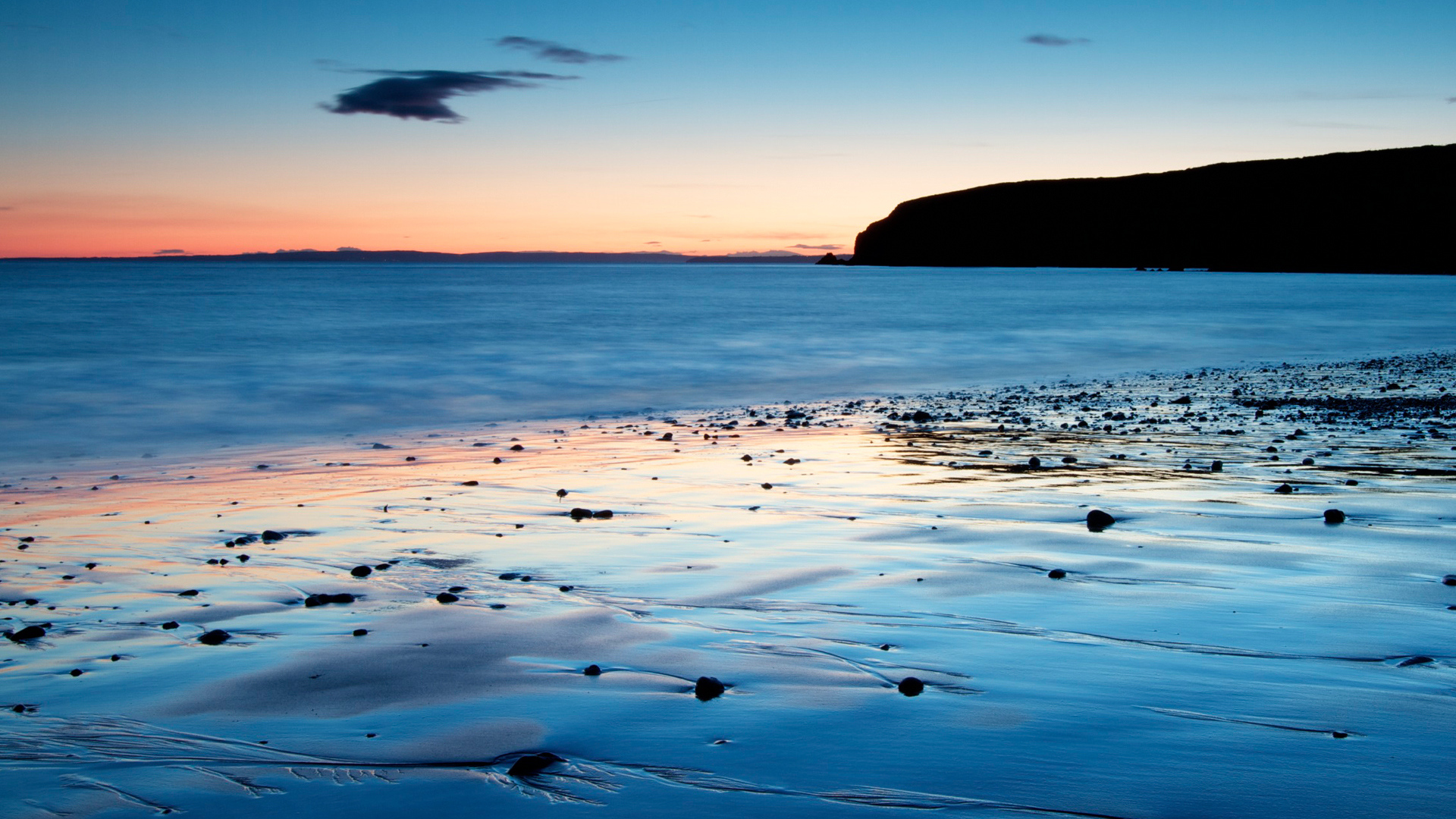 Вечер на пляже