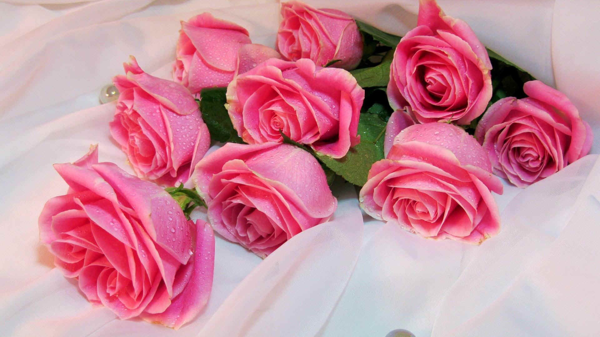 Открытка с днем розовой. С днем рождения цветы. Красивый букет цветов с днем рождения. С днём рождения женщине. Открытки с цветами красивые.