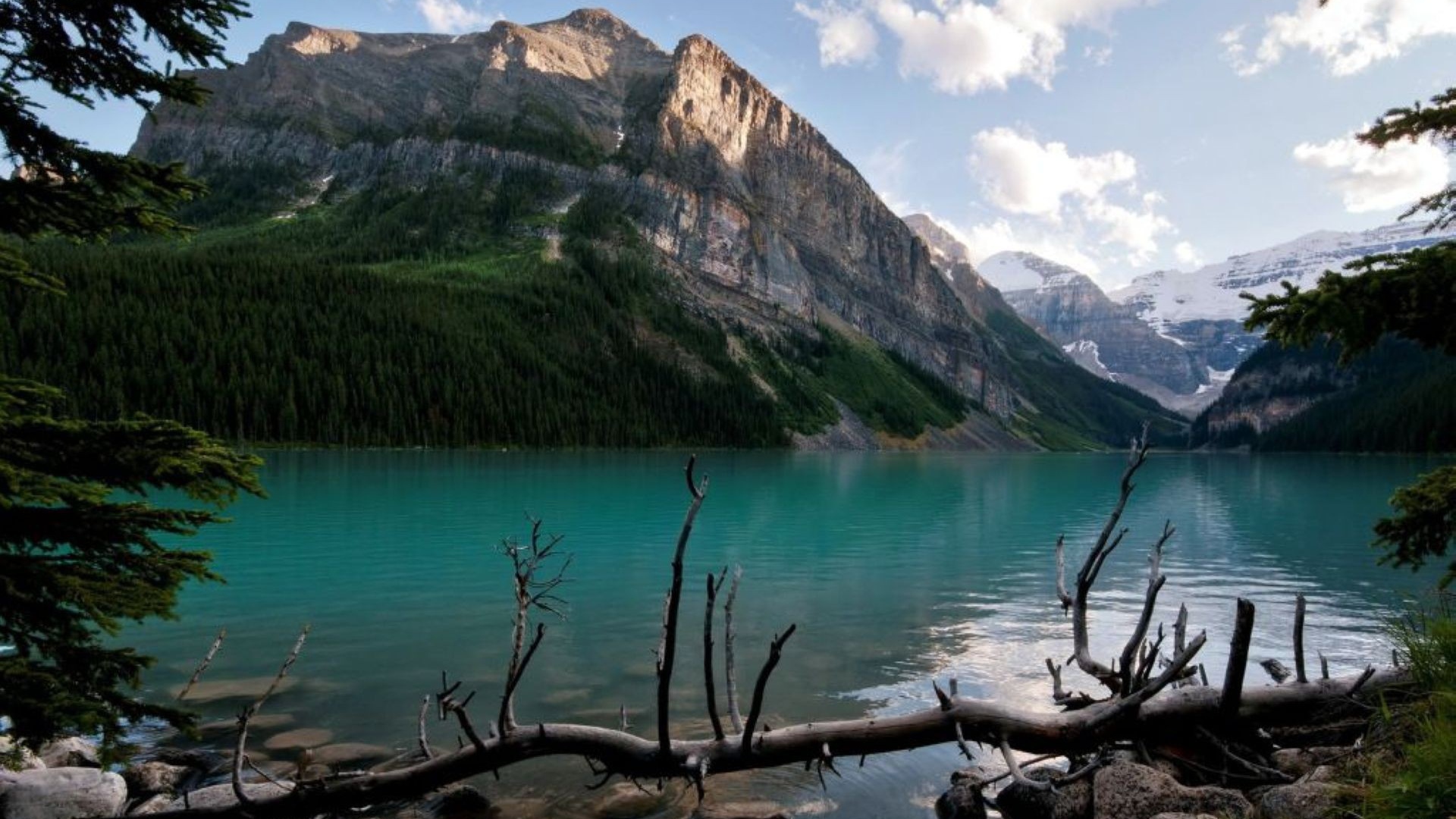 Высокогорное озеро