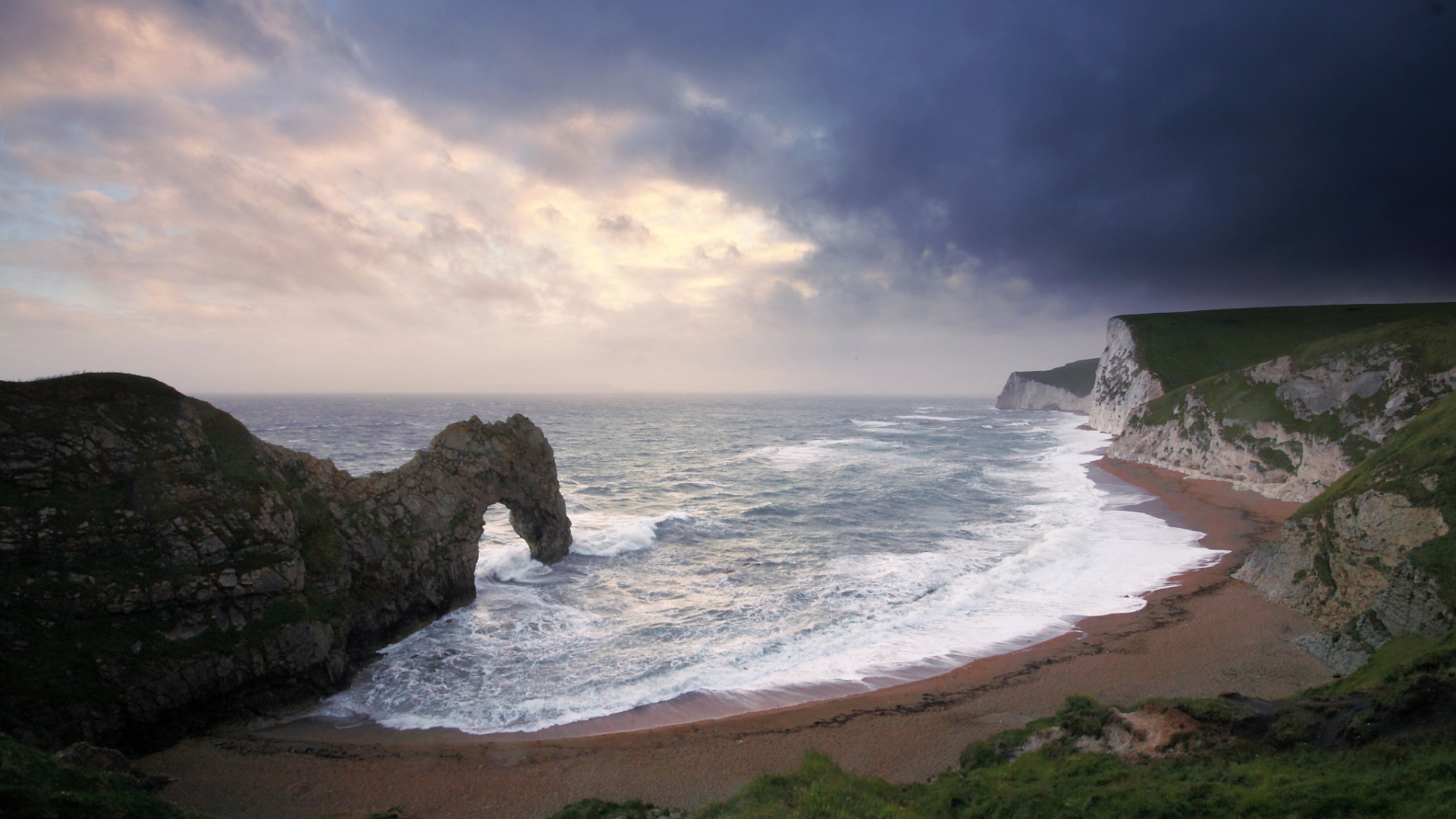 Арка в скале