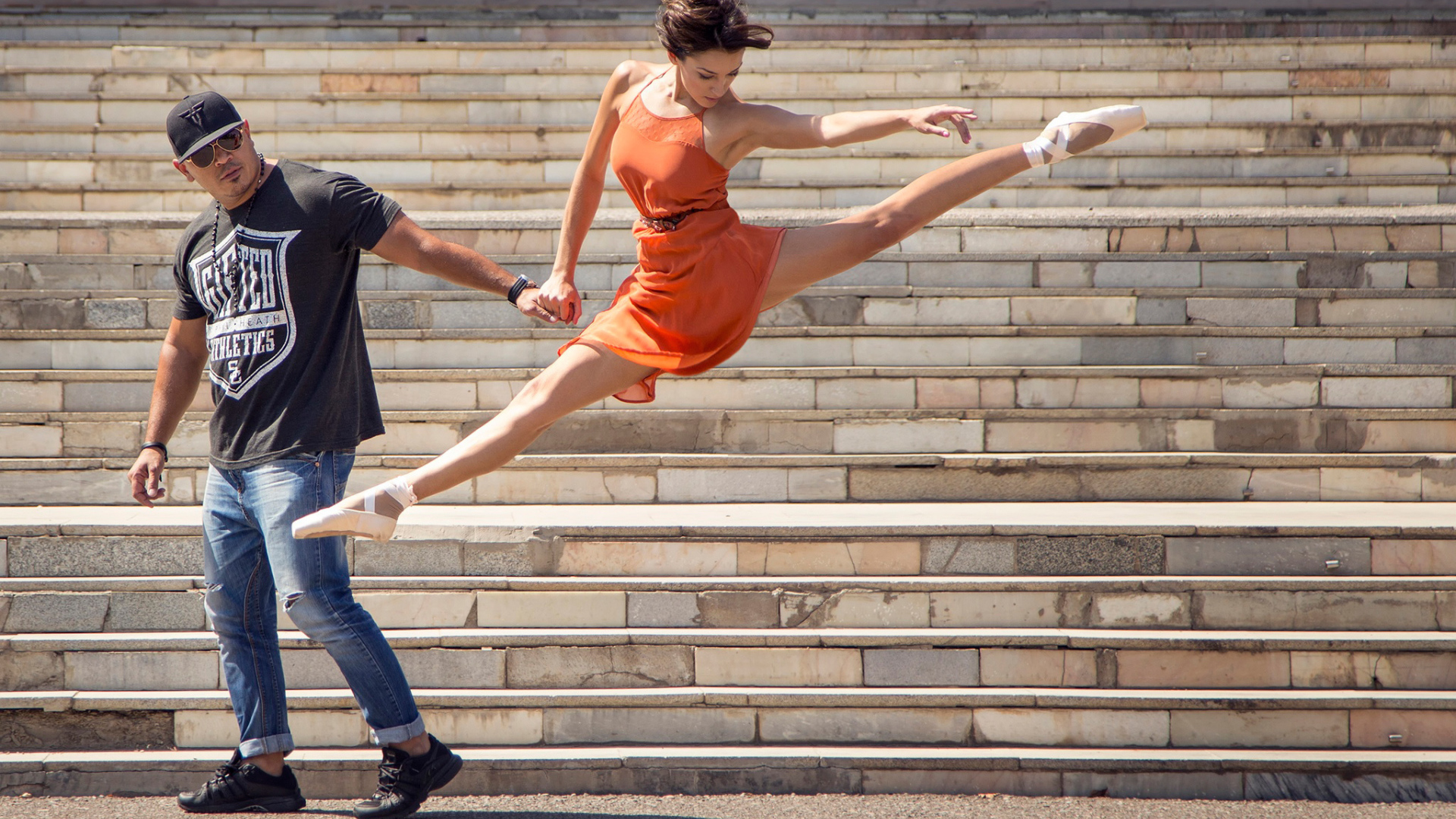 Обычная прогулка по улице