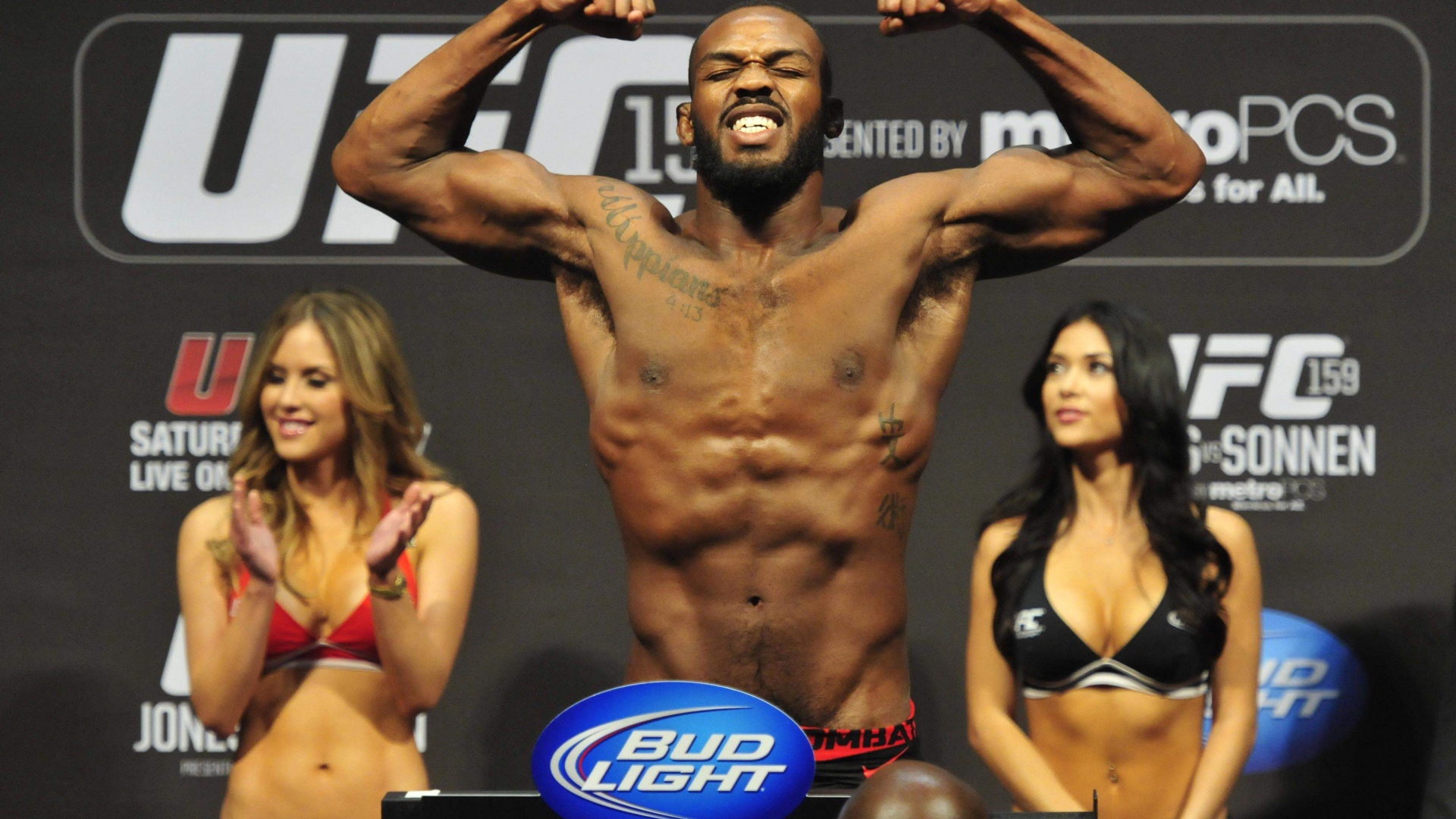 Популярный боец Джон Джонс