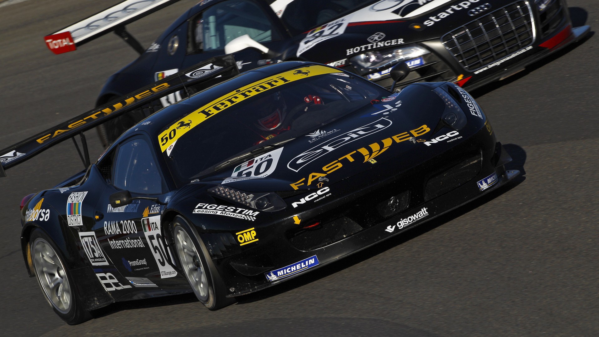 Гоночное авто