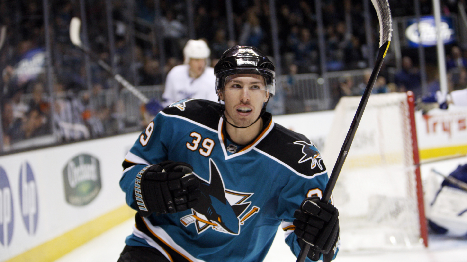 Известный Хоккеист Логан Кутюр