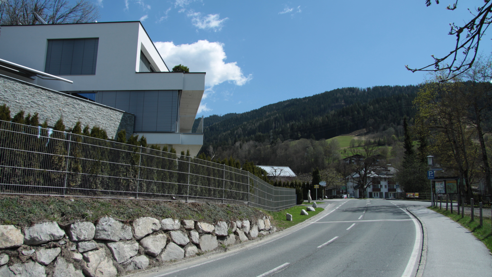 Горная дорога на курорте Цель-ам-Зее, Австрия