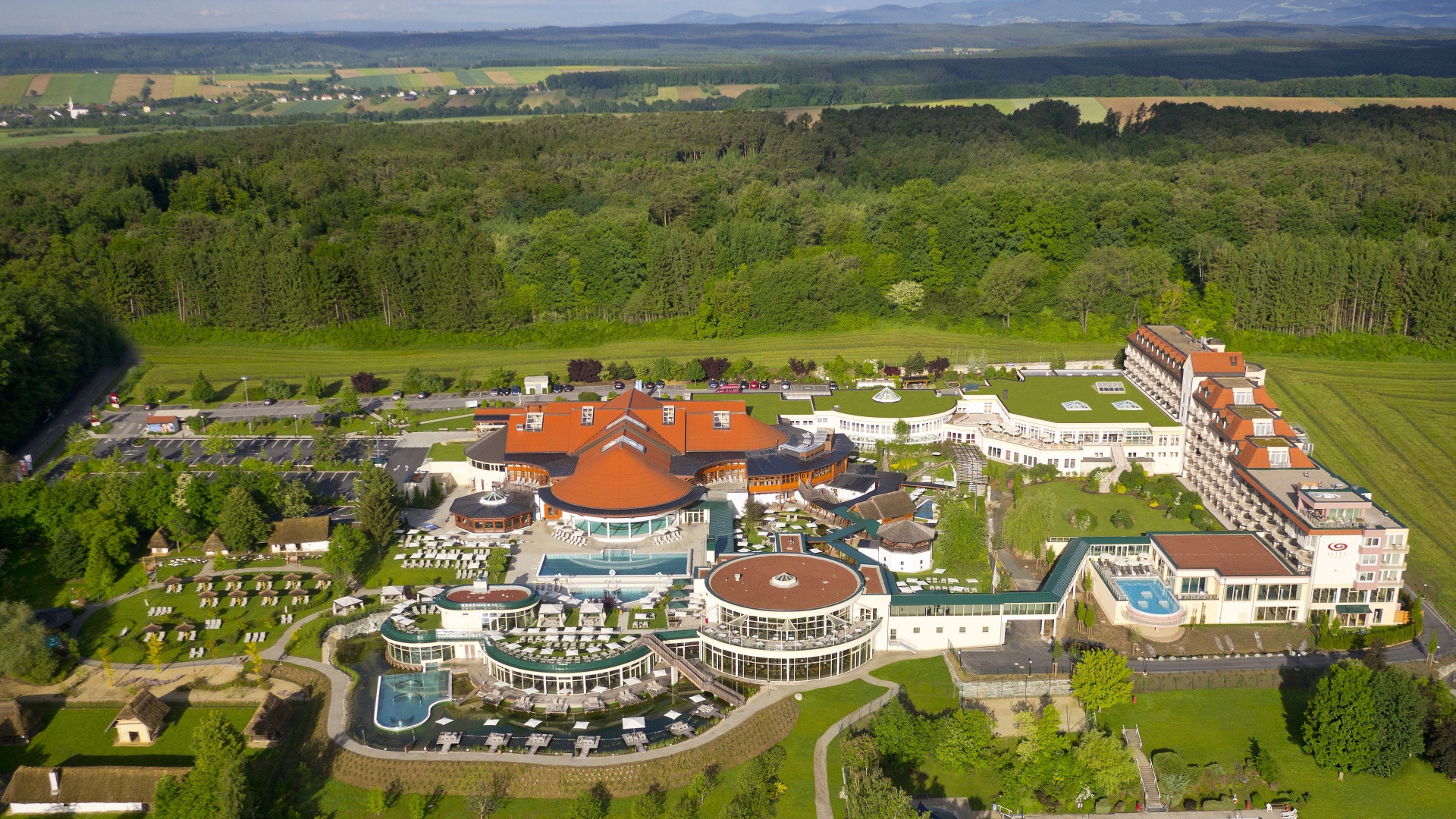 Панорама на курорте Бад Татцмансдорф, Австрия