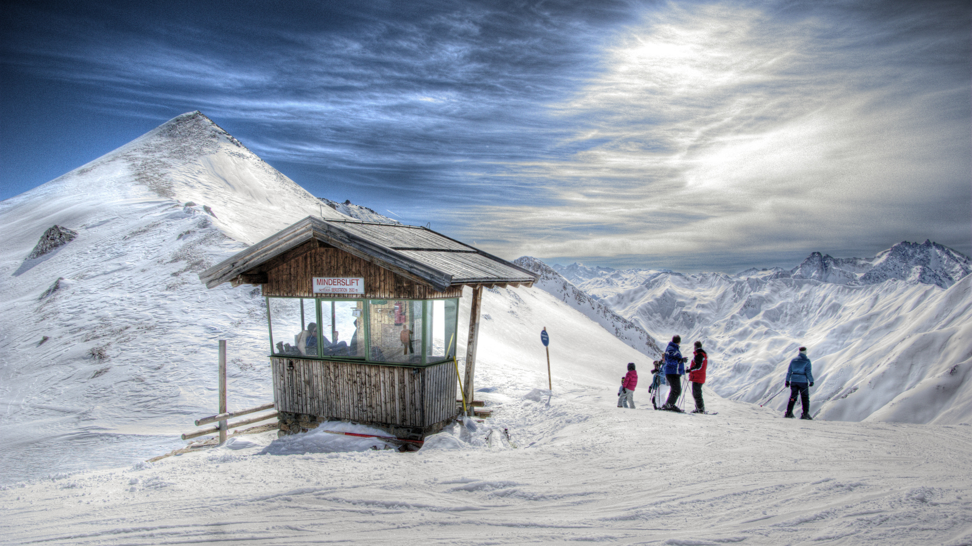 Вершина горы на горнолыжном курорте Серфаус, Австрия