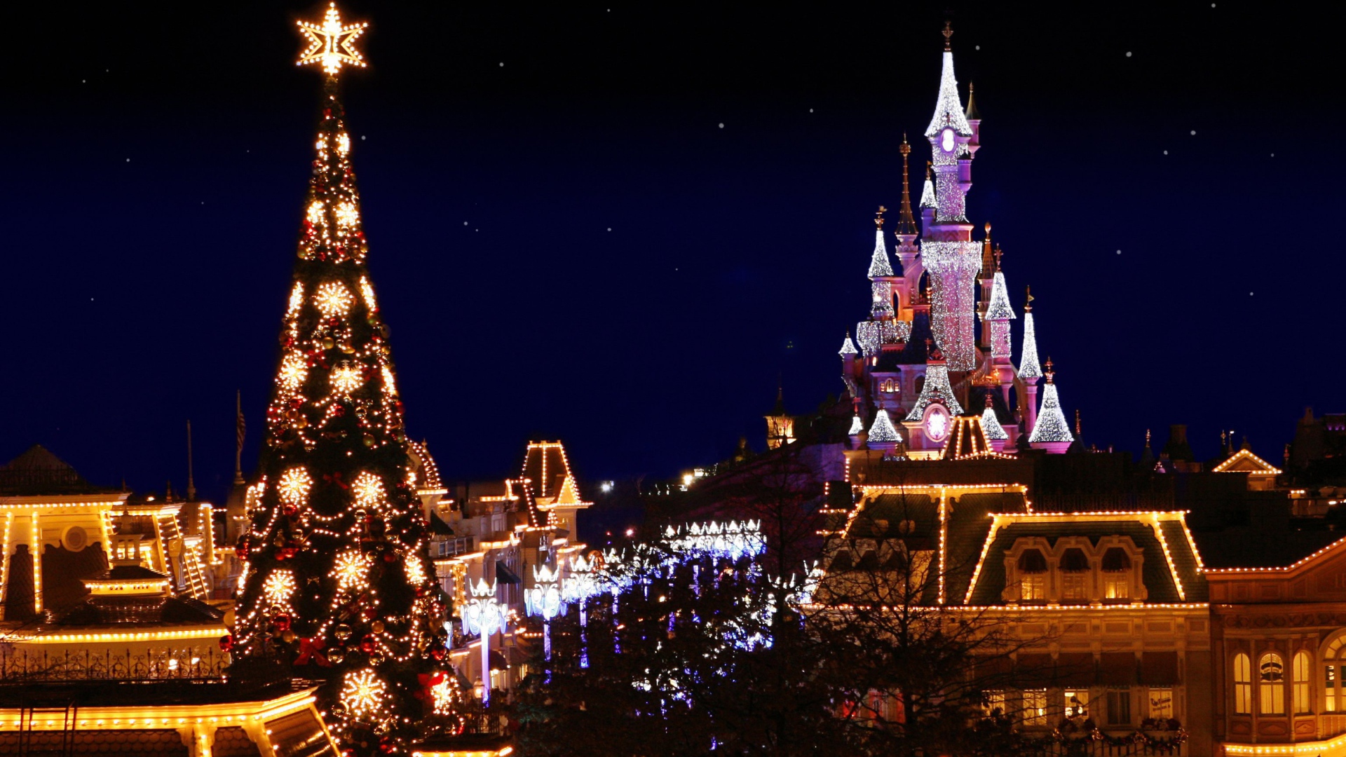Новогодняя елка в Диснейленде, Франция